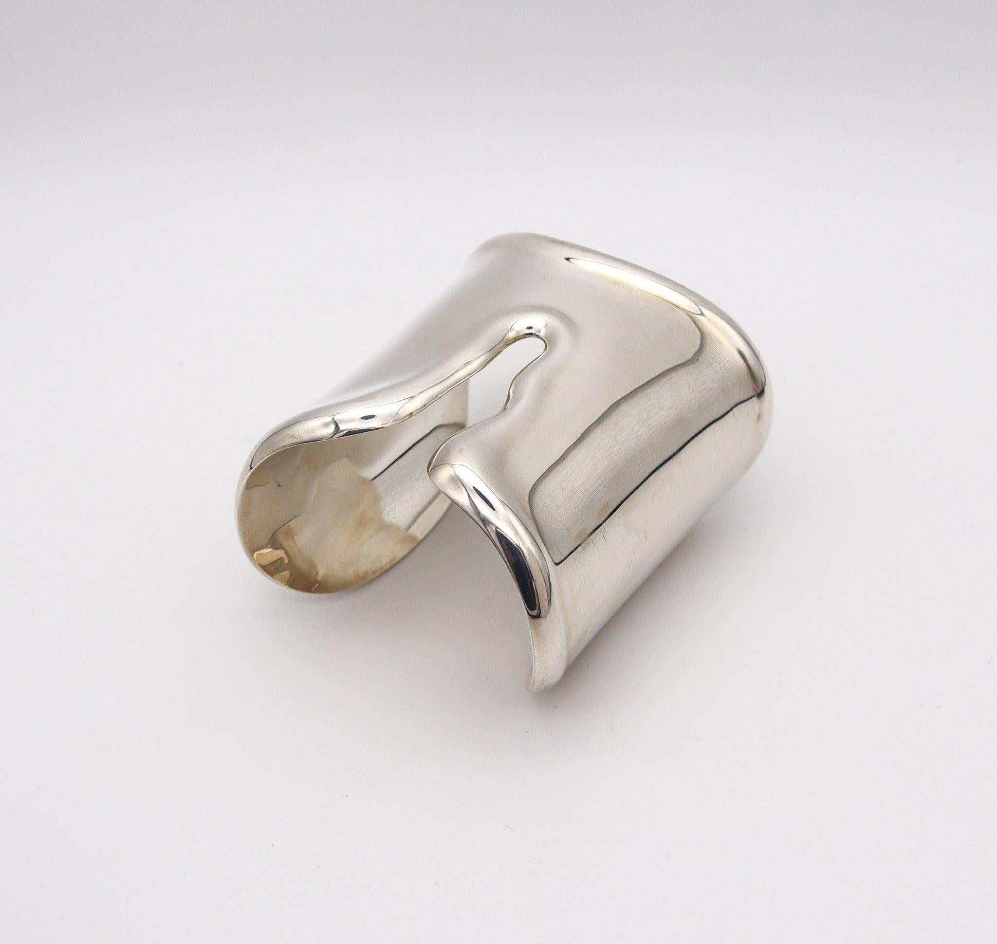 Modernist TIFFANY & CO By Elsa Peretti Vintage Left Bone Wrist Cuff In 925 Sterling Silver