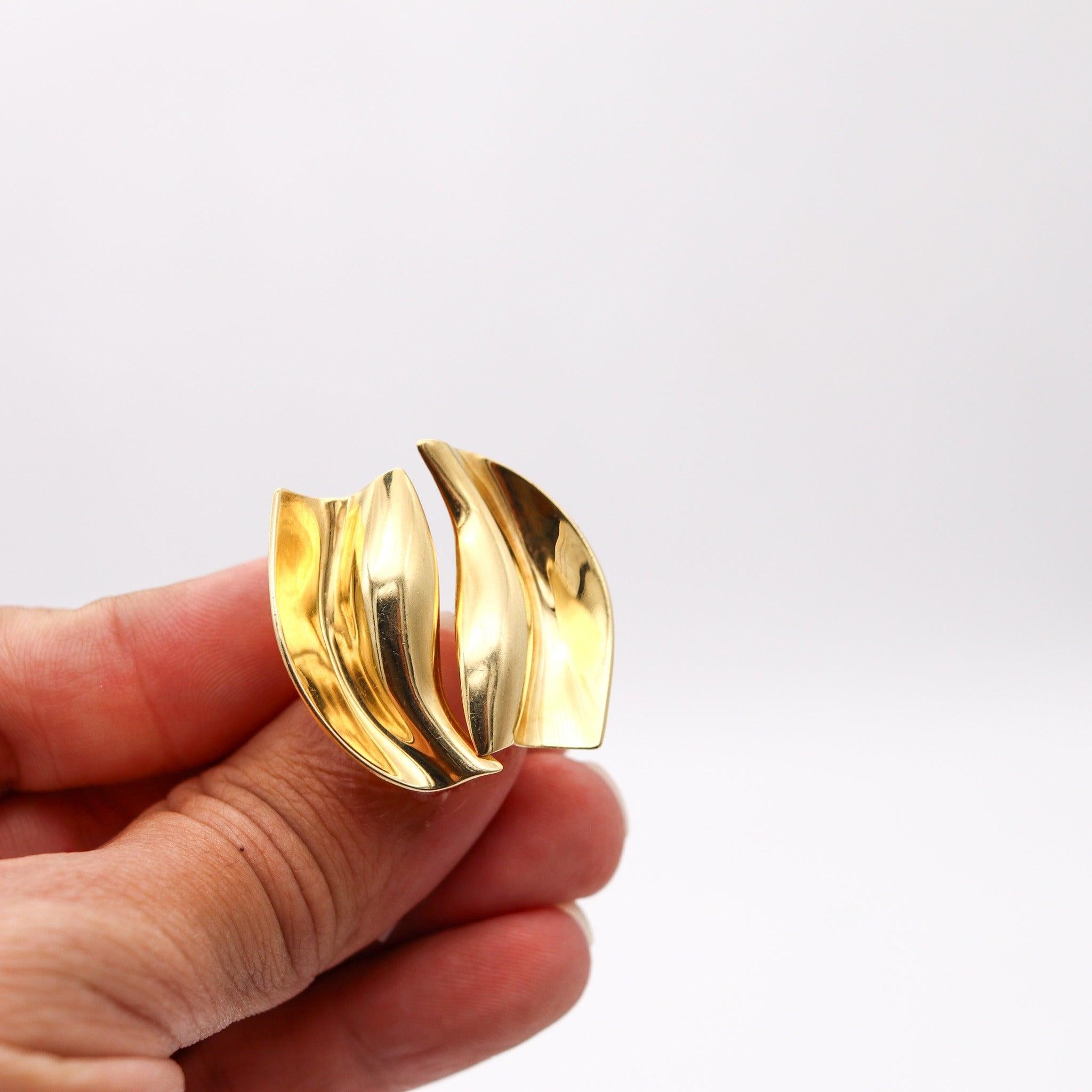 TIFFANY & CO. By Frank Gehry Sculptural Cocktail Ring In Solid 18Kt Yellow Gold 1