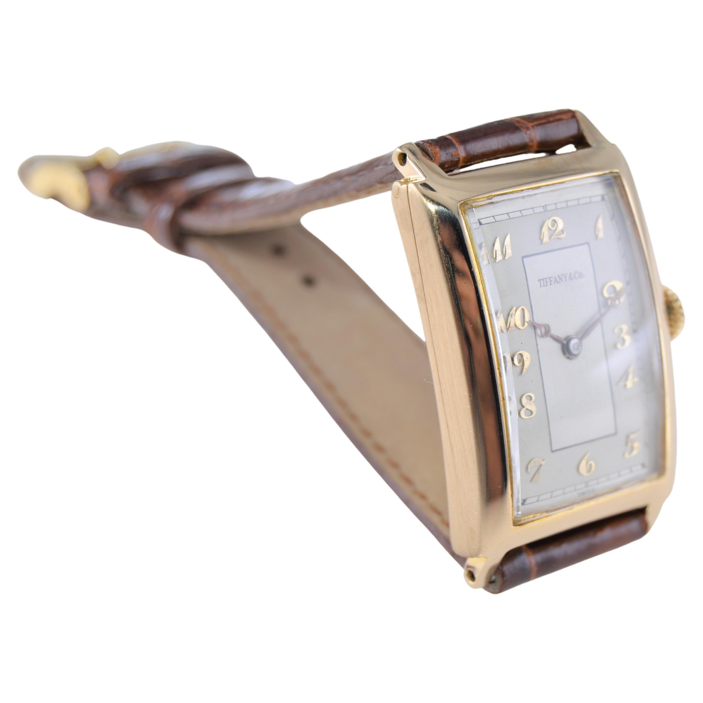 Tiffany & Co. by International 18 Karat Gold Art Deco Tank Watch, circa 1930 In Excellent Condition For Sale In Long Beach, CA