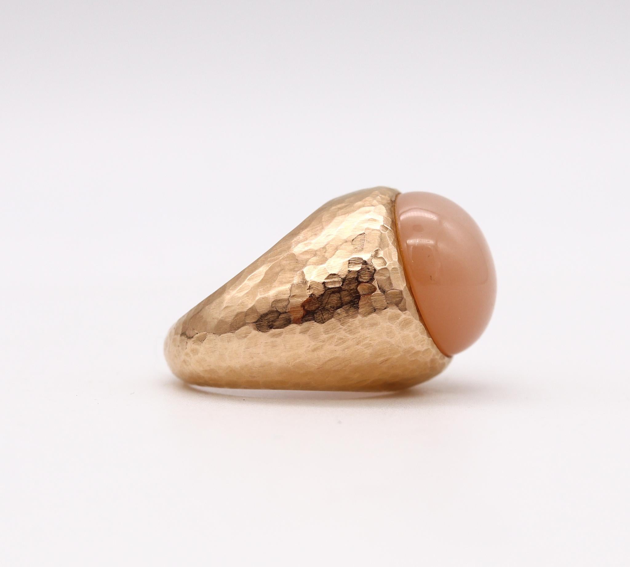 Modernist Tiffany Co by Paloma Picasso Hammered Cocktail Ring 18Kt Gold 11.28 Ct Moonstone