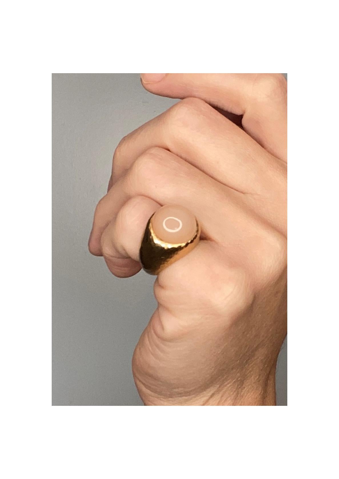 Women's or Men's Tiffany Co by Paloma Picasso Hammered Cocktail Ring 18Kt Gold 11.28 Ct Moonstone