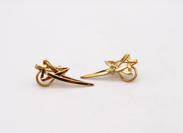 Stars earrings designed by Paloma Picasso for Tiffany & Co.

A vintage collector's pieces, created in New York city by Picasso at the the Tiffany & Co. studios,back in the 1980's. This pair of clip-on earrings are part of the Stars collection
