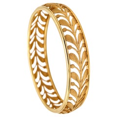 TIFFANY & CO. By Paloma Picasso VILLA Palms Leaf Bangle In 18Kt Yellow Gold