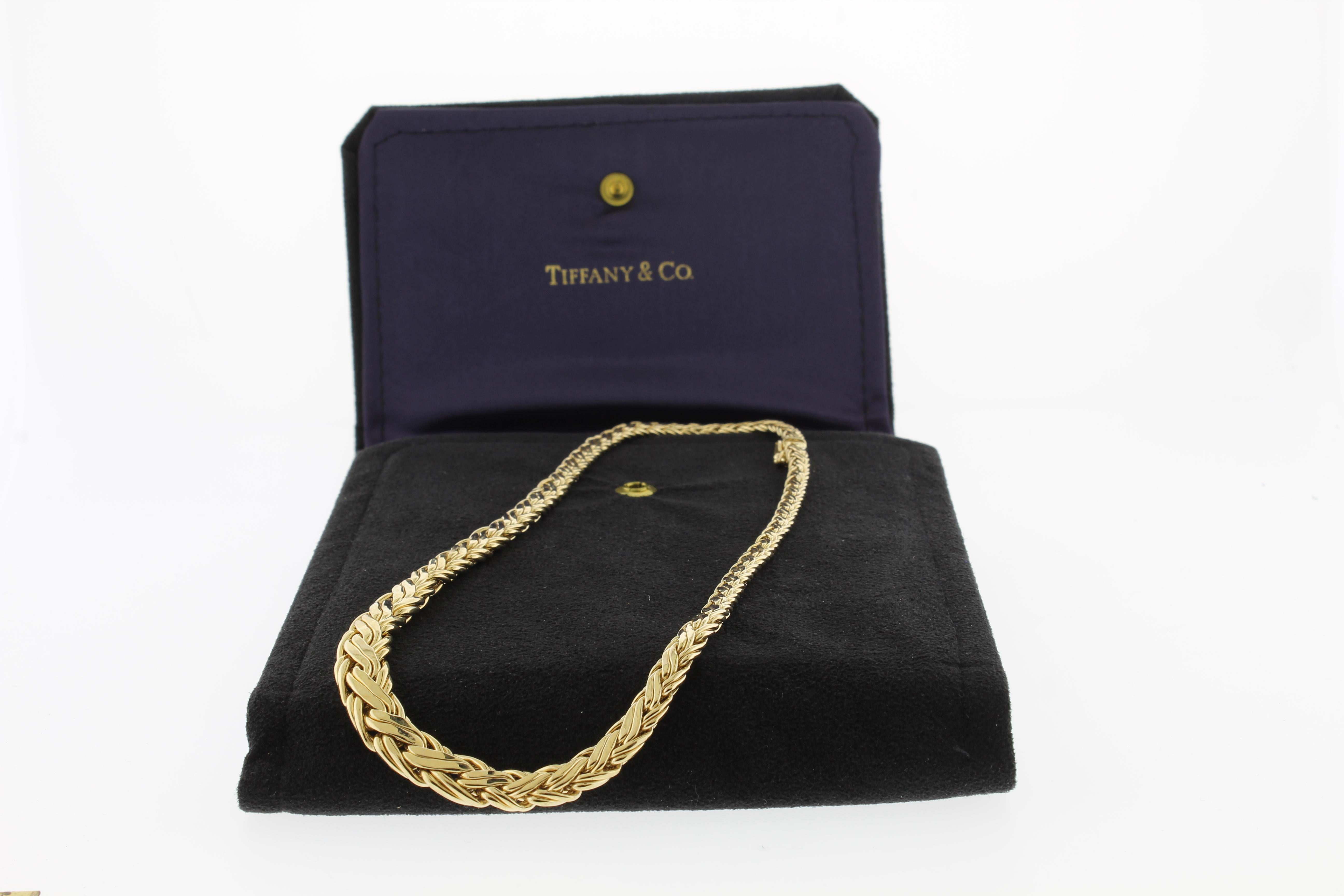 Tiffany & Co. Collier Byzantine Weave - Or jaune 14k Excellent état - En vente à Bethesda, MD