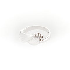 TIFFANY & CO c. 1984 Anillo esculpido de plata de ley con motivo de flor de tulipán envuelta