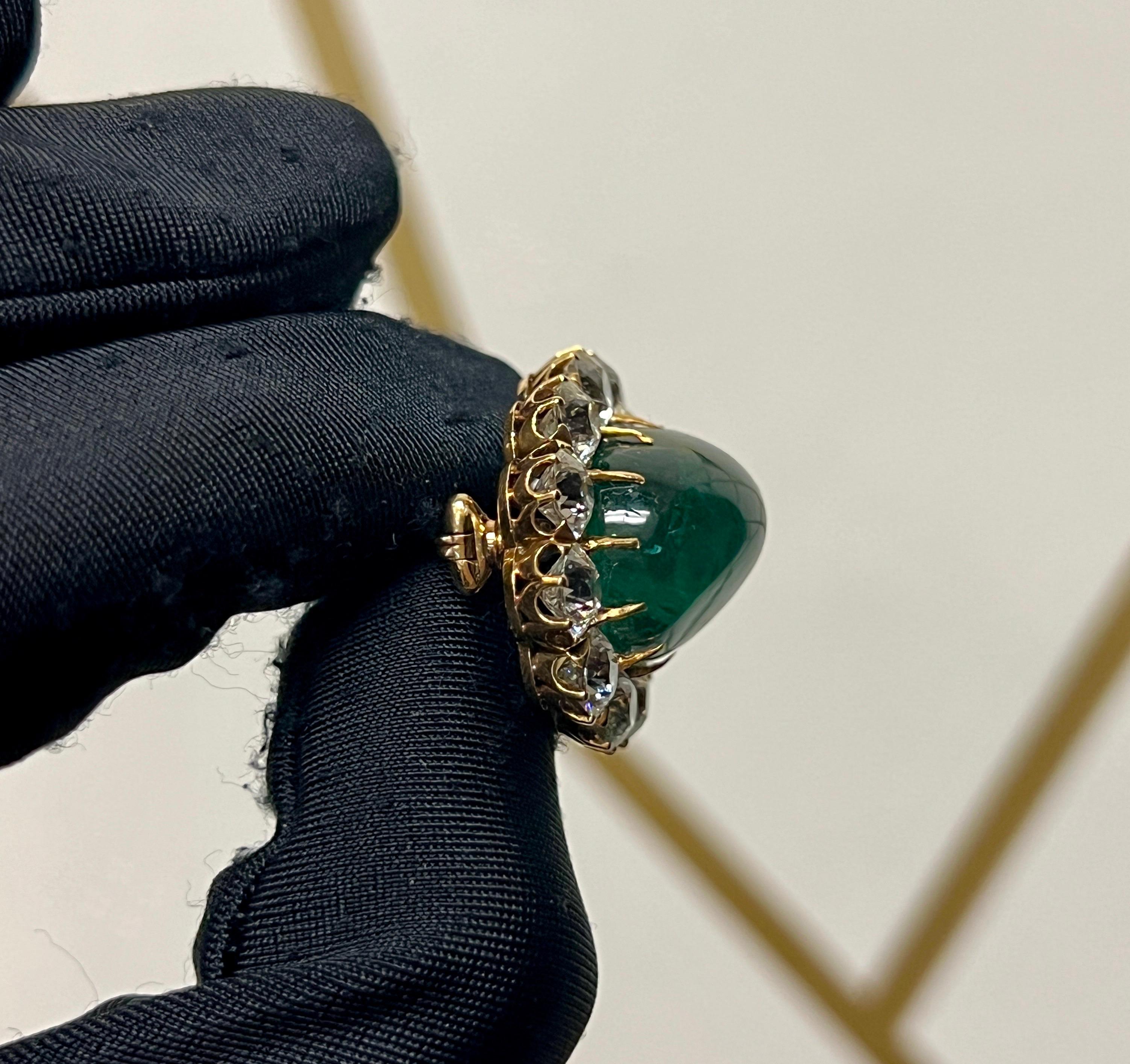 Tiffany & Co Cabochon Emerald Brooch In Excellent Condition For Sale In New York, NY