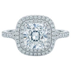 Tiffany 
Co. Anello solitario con diamante a cuscino certificato da 1,72 carati in platino