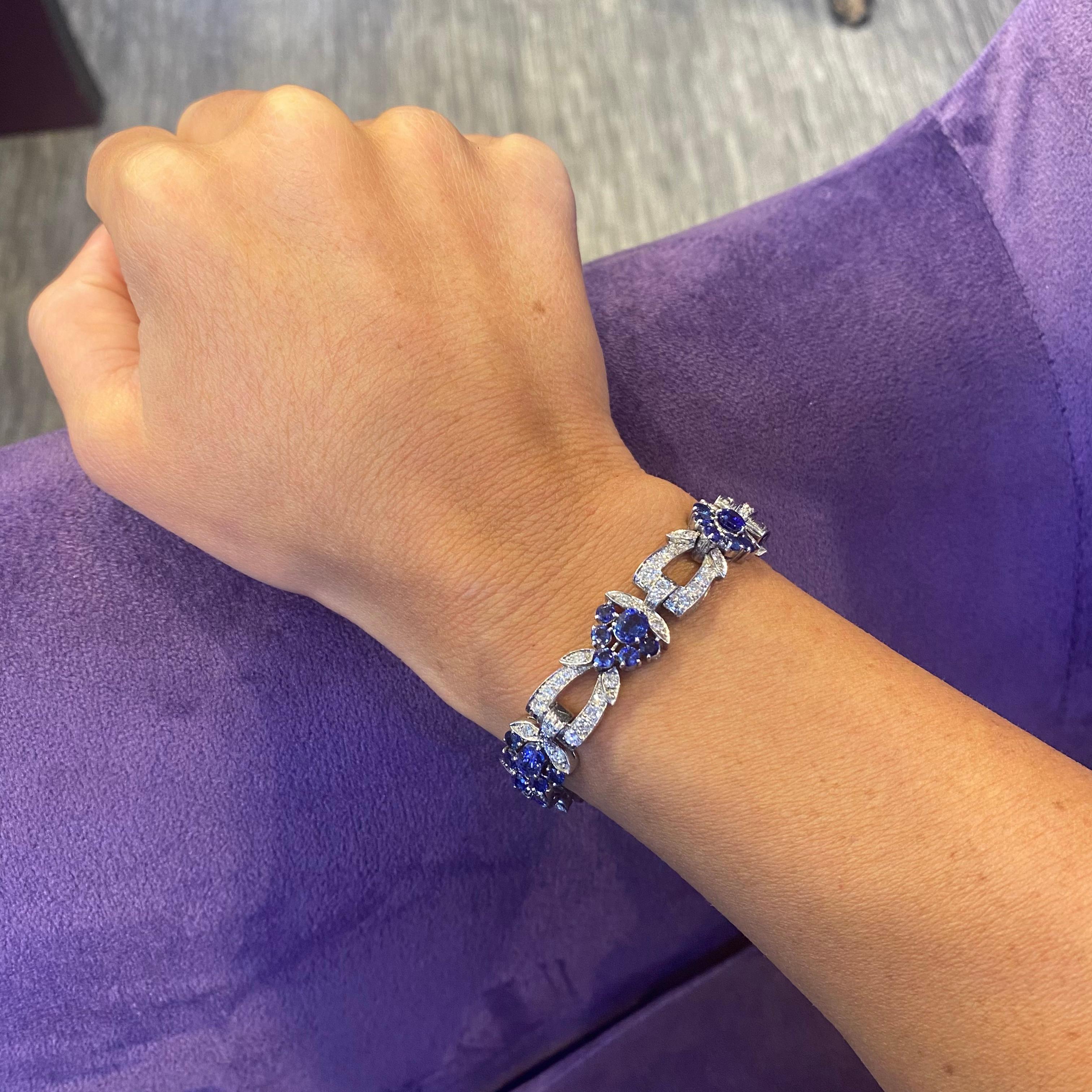 grand palladium wristband colors