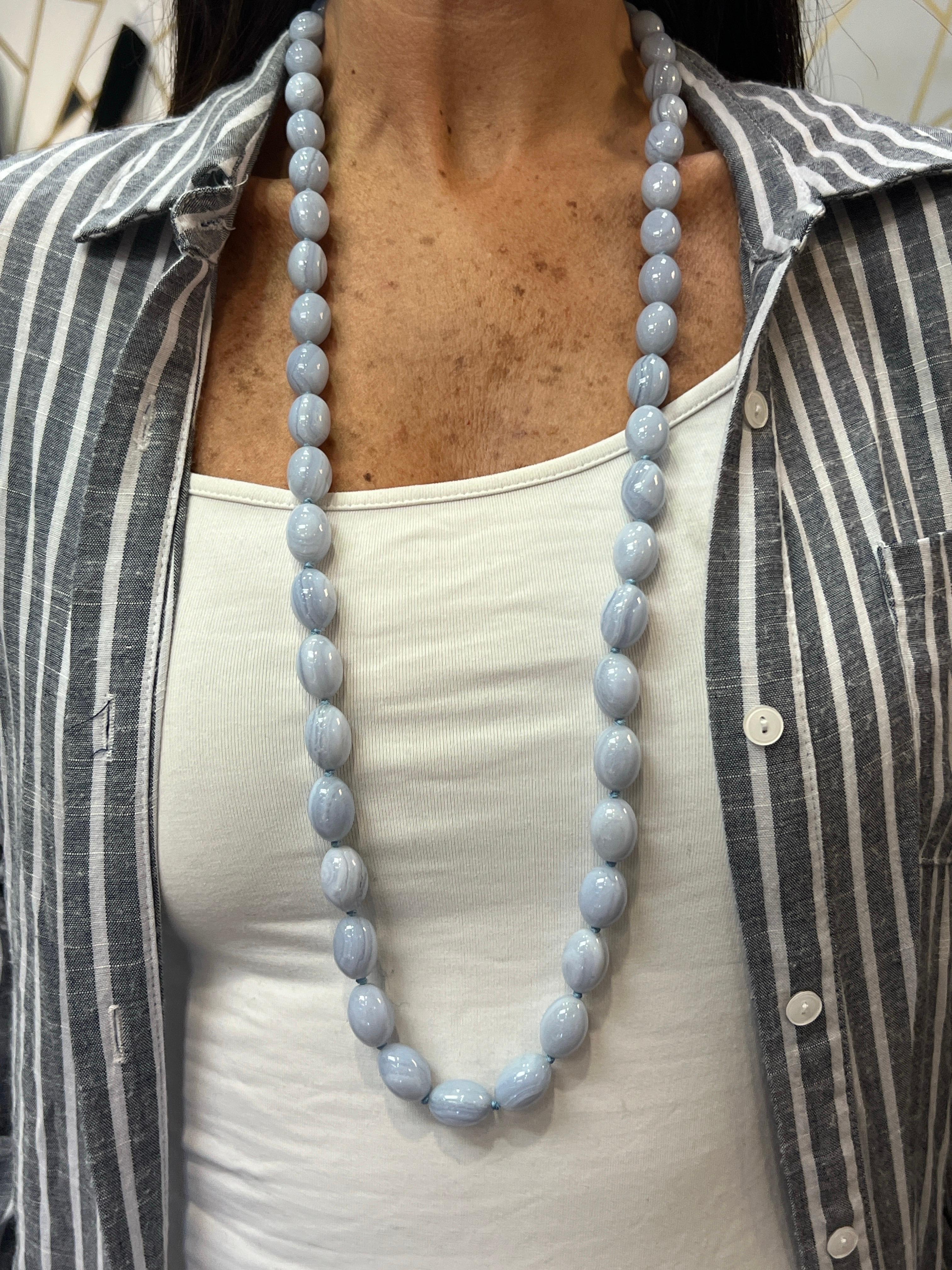  Tiffany & Co - Collier de perles en calcédoine Pour femmes 
