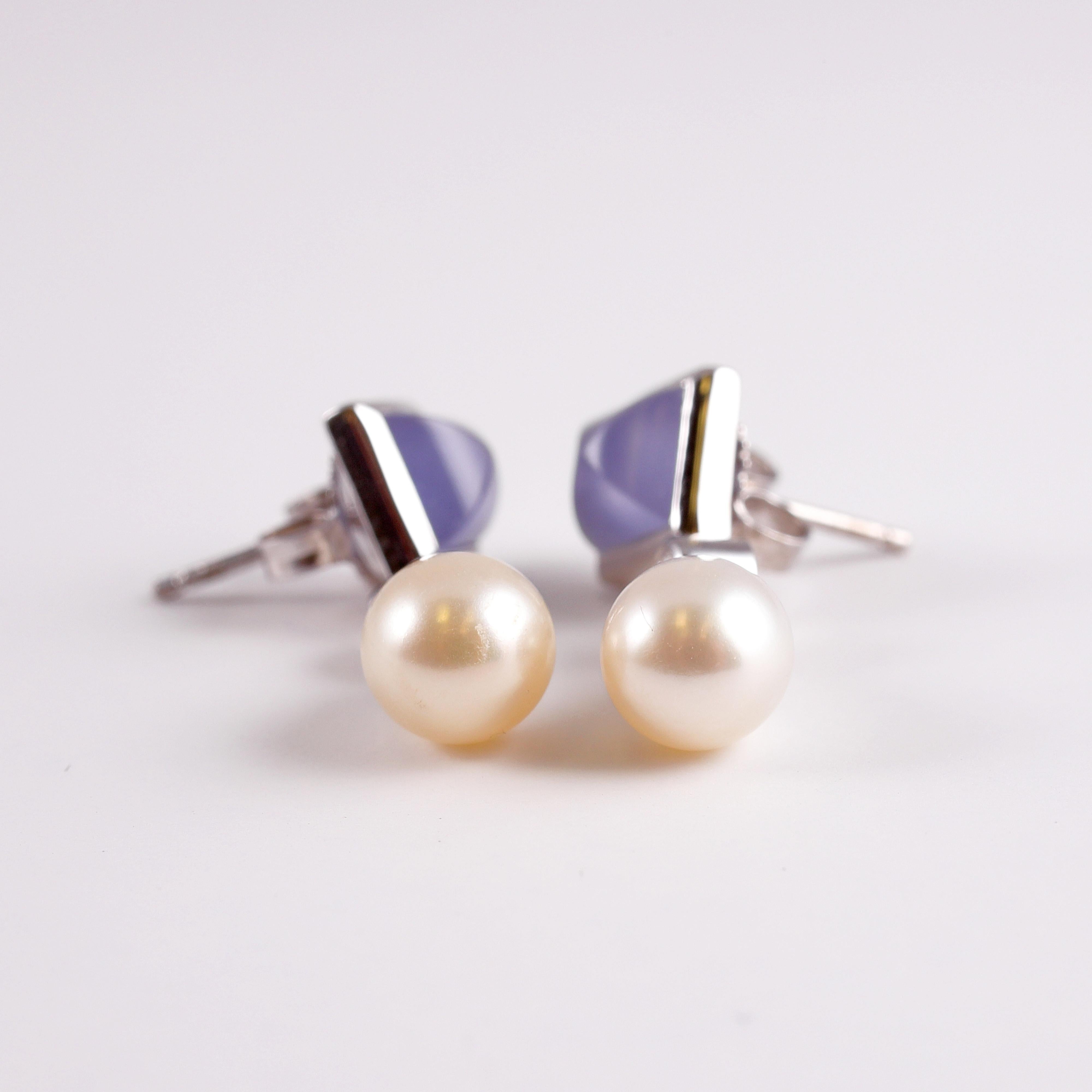 Women's or Men's Tiffany & Co. Chalcedony Pearl Drop Earrings For Sale