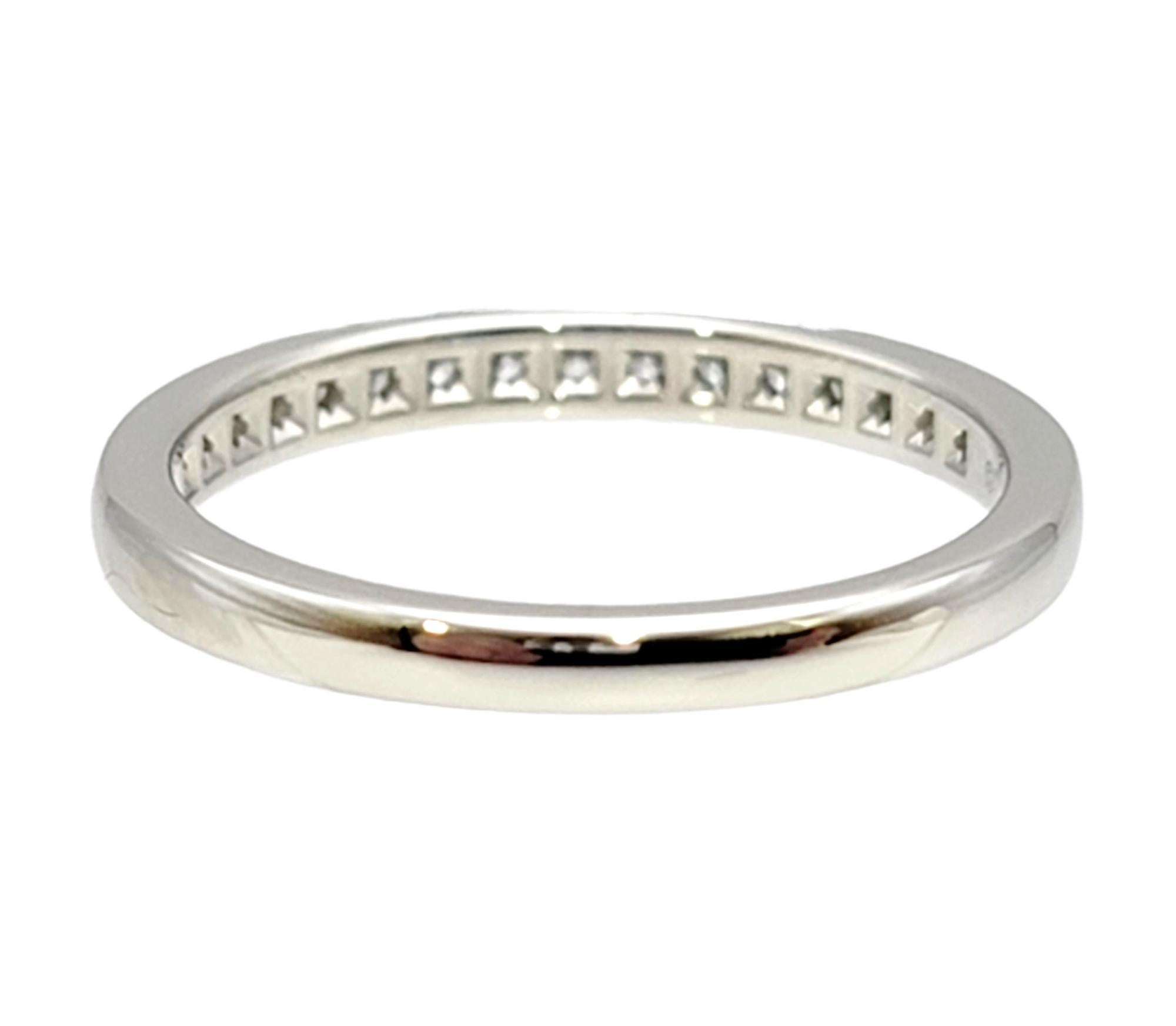 Tiffany & Co. Channel Set Semi Eternity Diamond Wedding Band Ring Platinum Excellent état - En vente à Scottsdale, AZ