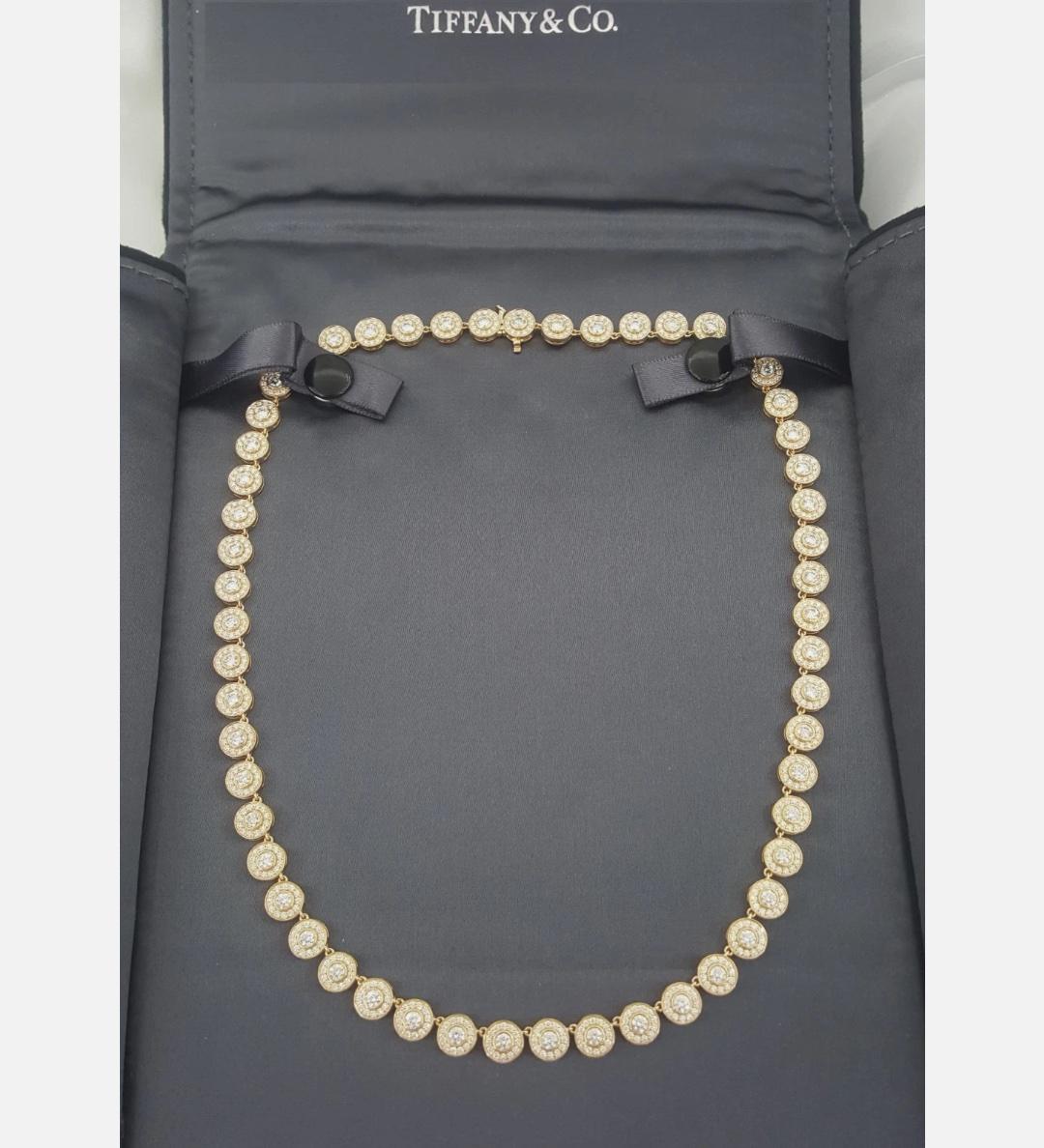 Tiffany & Co. Circlet 18 Karat Rose Gold and Diamond Necklace Corte brillante en venta