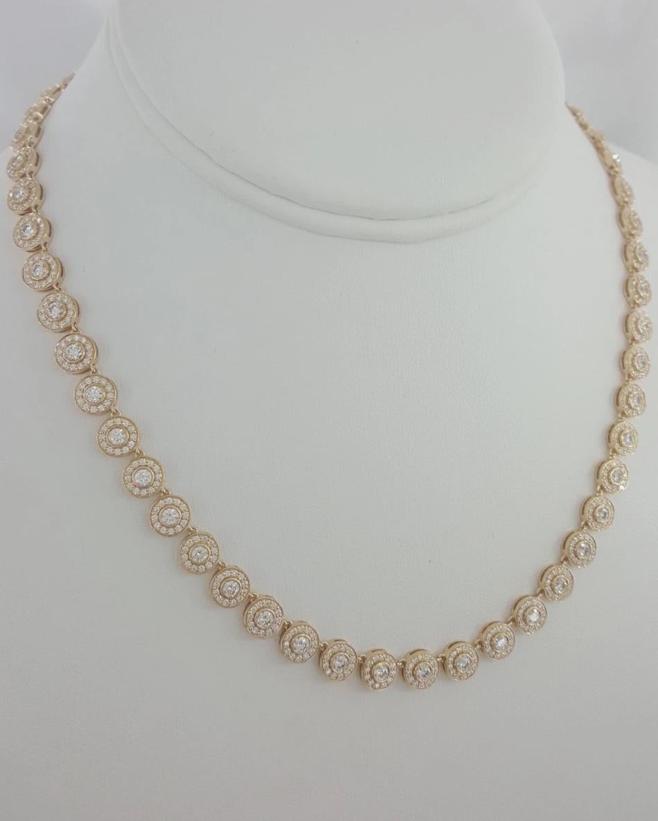De las mujeres Tiffany & Co. Circlet 18 Karat Rose Gold and Diamond Necklace en venta