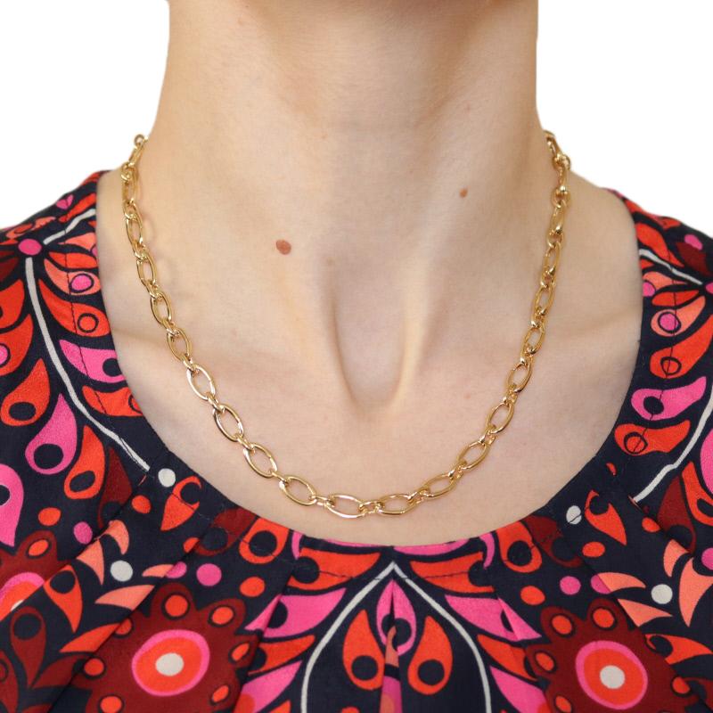 Originally retailing for $5600, this sophisticated designer necklace is being offered here for a much more wallet-friendly price. 

Brand: Tiffany & Co.
Country of Origin: Italy

Metal Content: Guaranteed 18k Gold as stamped
Chain Style: Oval Link