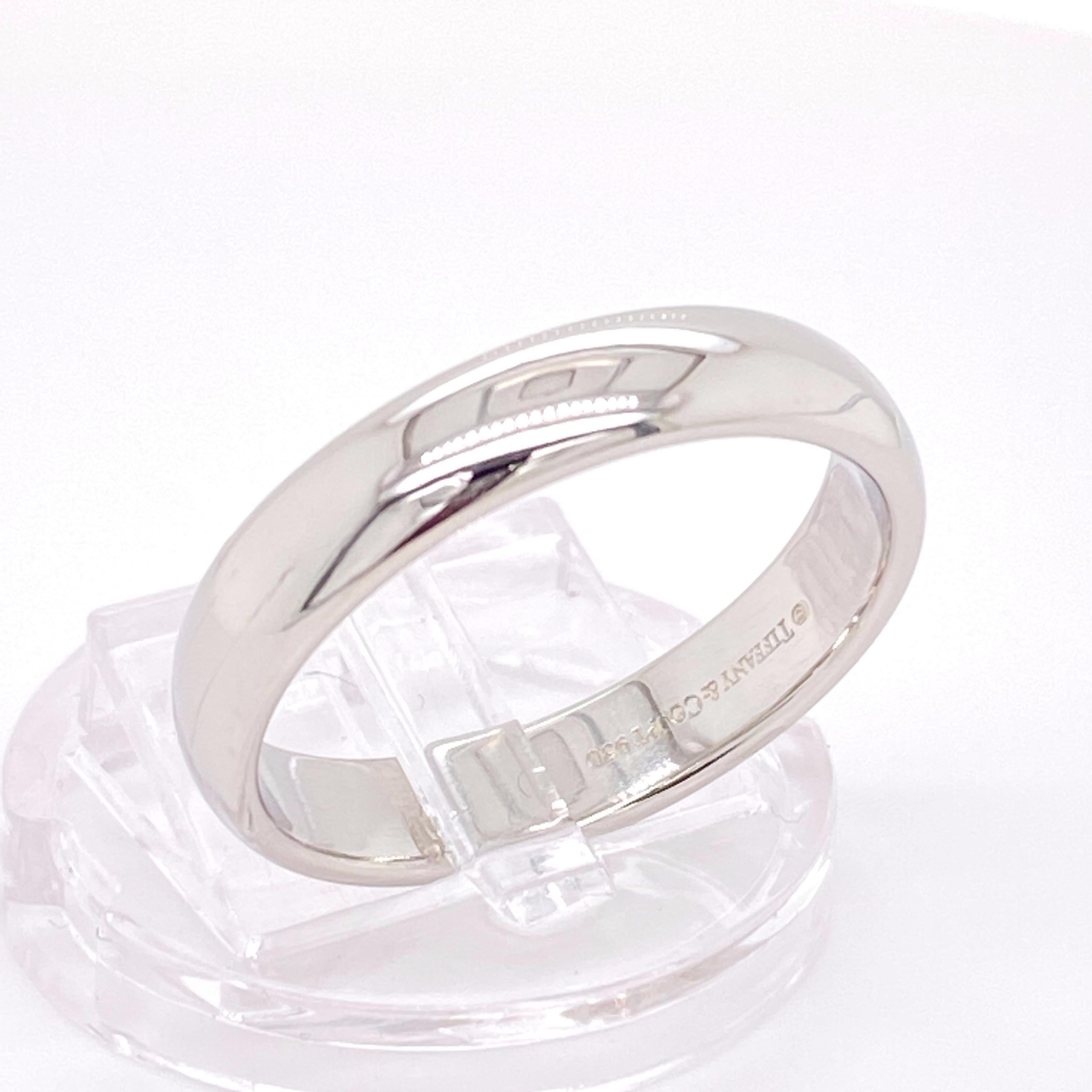 Tiffany & Co. Classic Platinum Wedding Band in Platinum 3