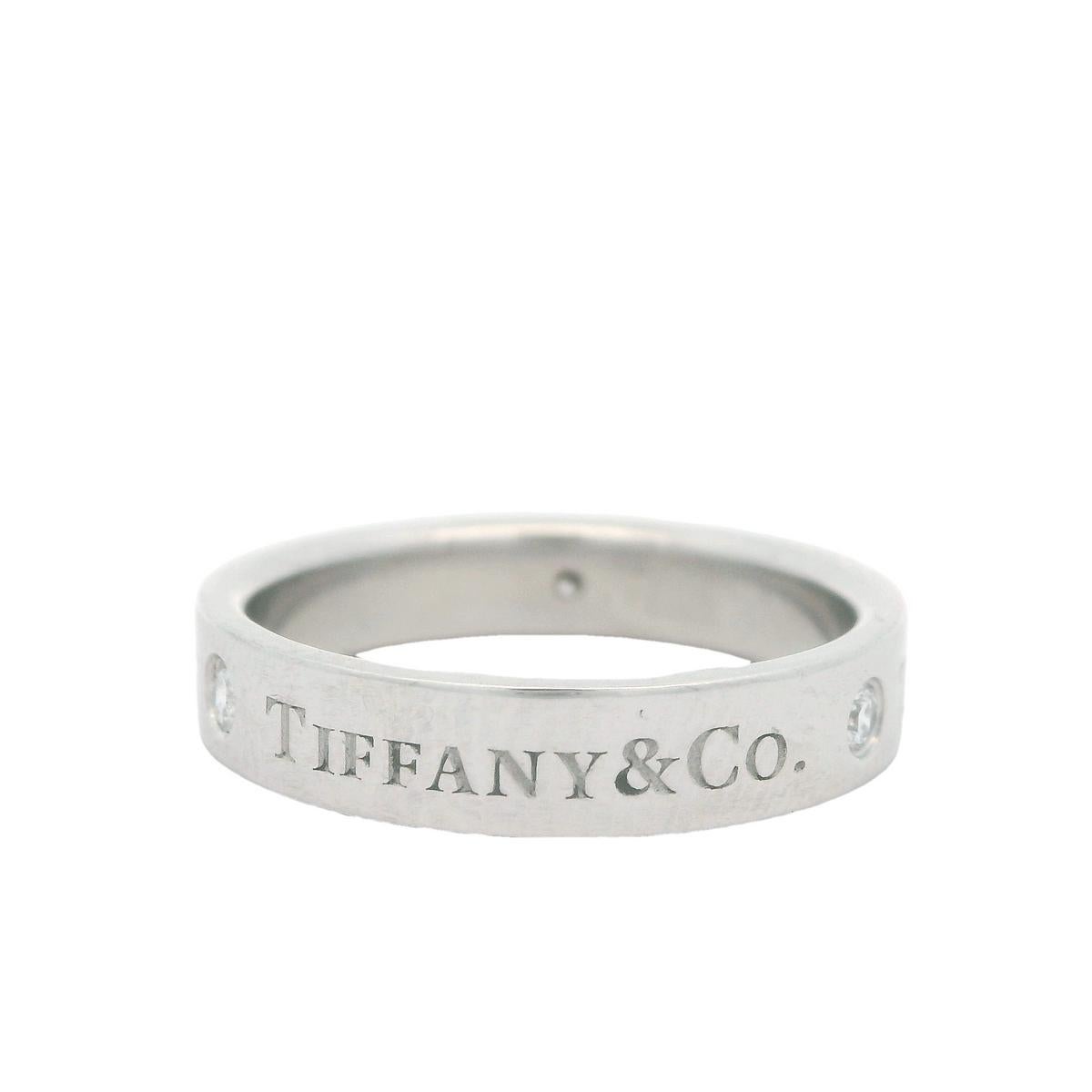 Round Cut Tiffany & Co. Classic Band Ring 4mm Platinum 3 Round Brilliant Diamonds For Sale