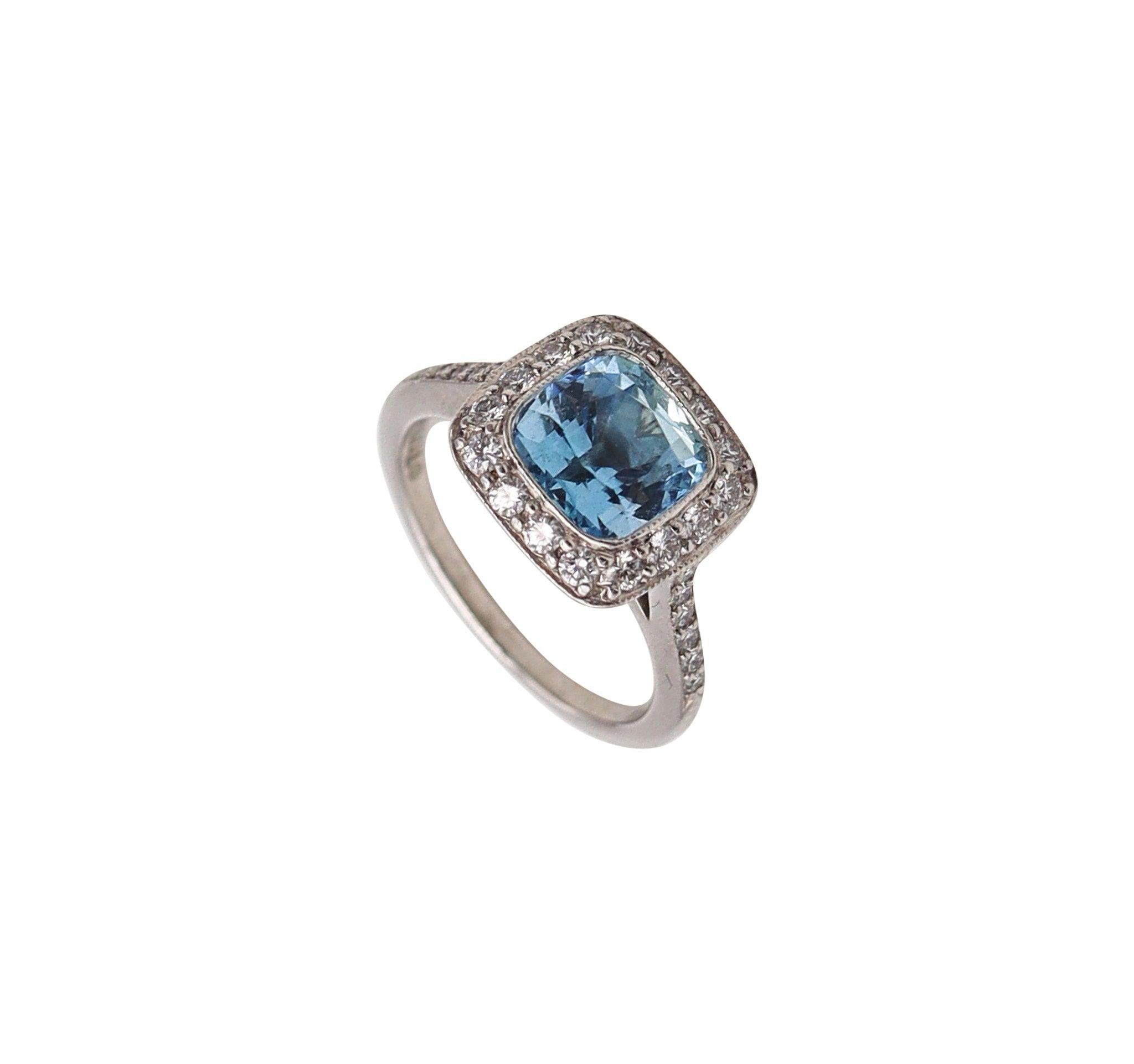 Women's TIFFANY & CO. Classic Cocktail Ring Platinum With 2.70 Ctw Aquamarine & Diamonds For Sale