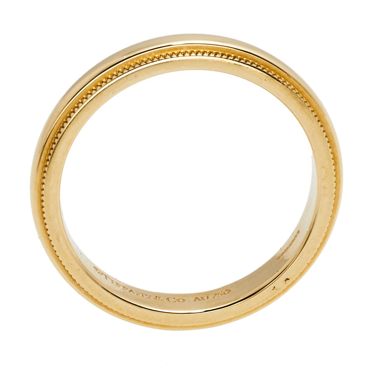 Contemporary Tiffany & Co. Classic Milgrain 18K Yellow Gold Wedding Band Ring Size 51