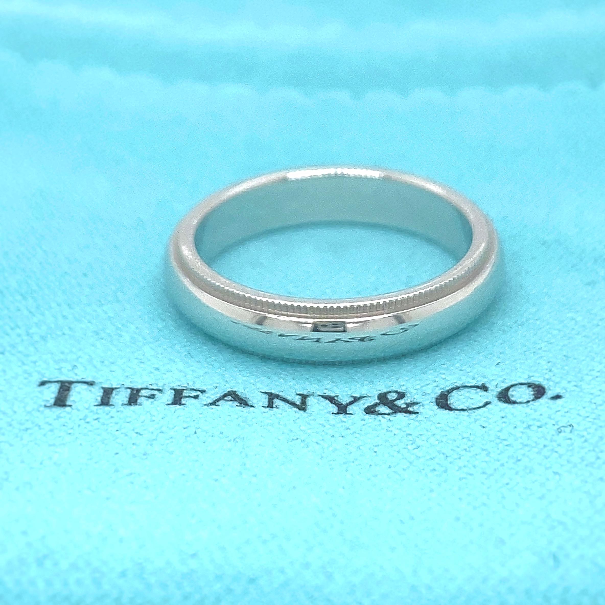 Tiffany & Co. Classic Milgrain Wedding Band Ring Platinum For Sale 2