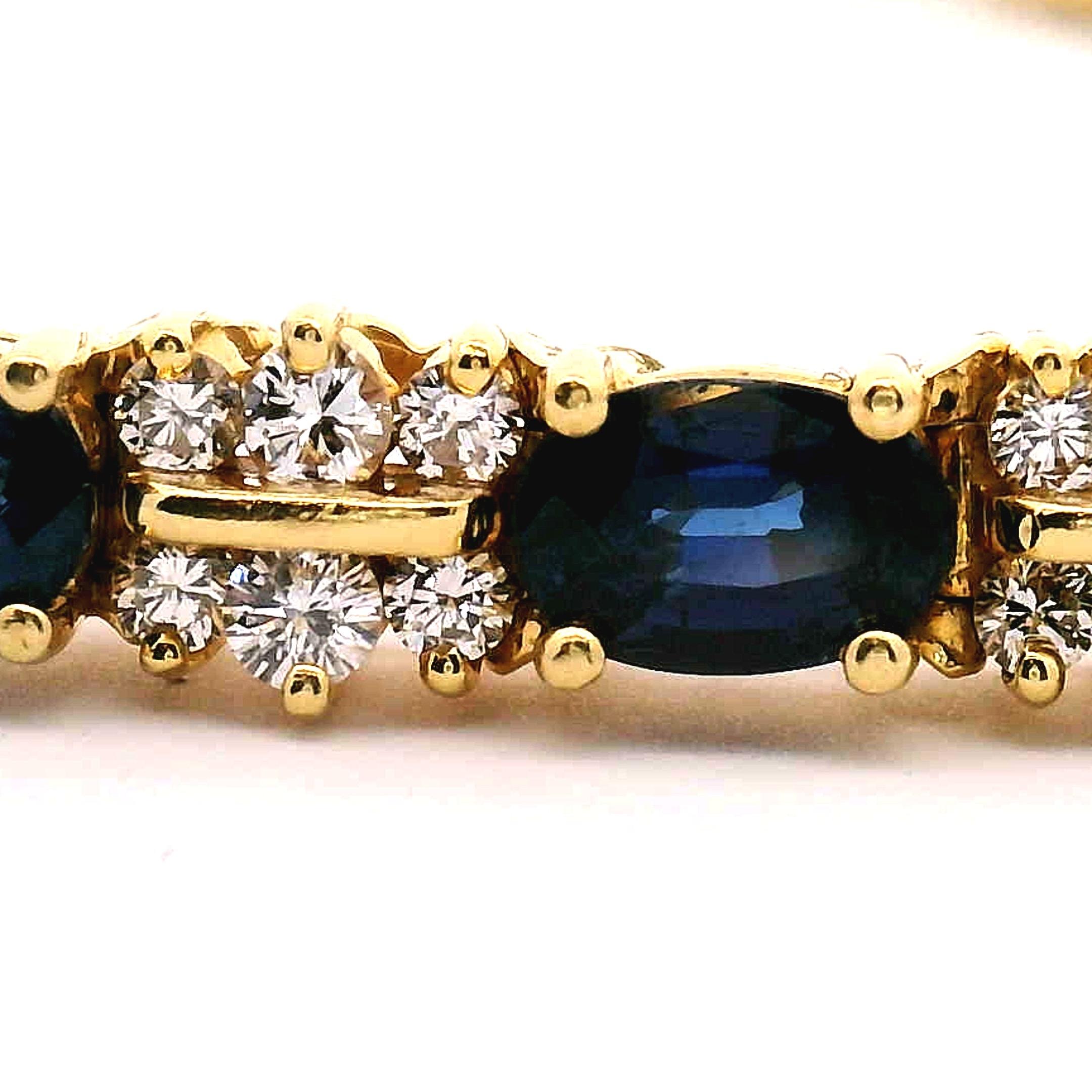 Tiffany & Co. Pulsera clásica de zafiro oval y diamantes en Bueno estado para la venta en Sausalito, CA