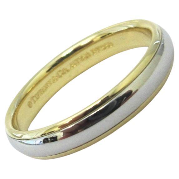 TIFFANY & Co. Classic Platinum 18K Yellow Gold 4mm Lucida Wedding Band Ring 8.5 For Sale