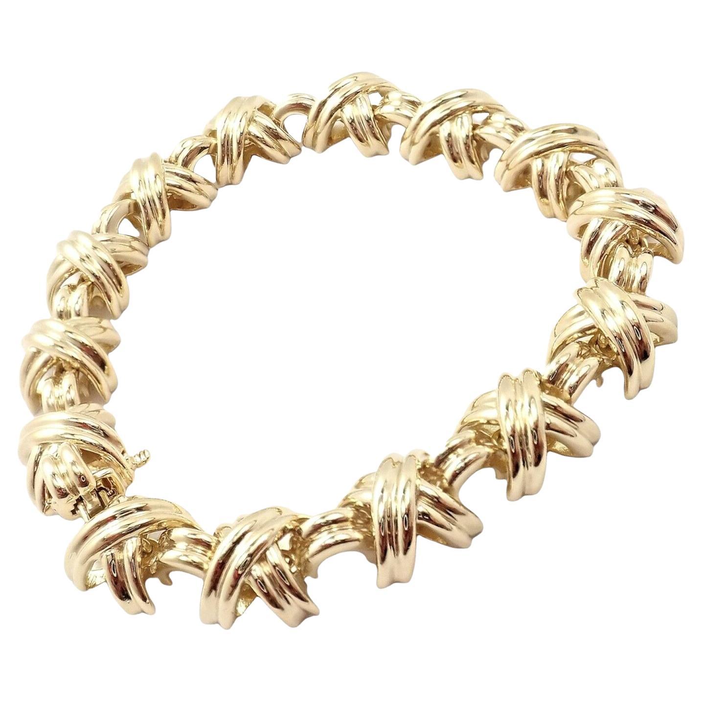 Tiffany & Co. Bracelet classique à maillons en or jaune avec motifs en forme de X en vente