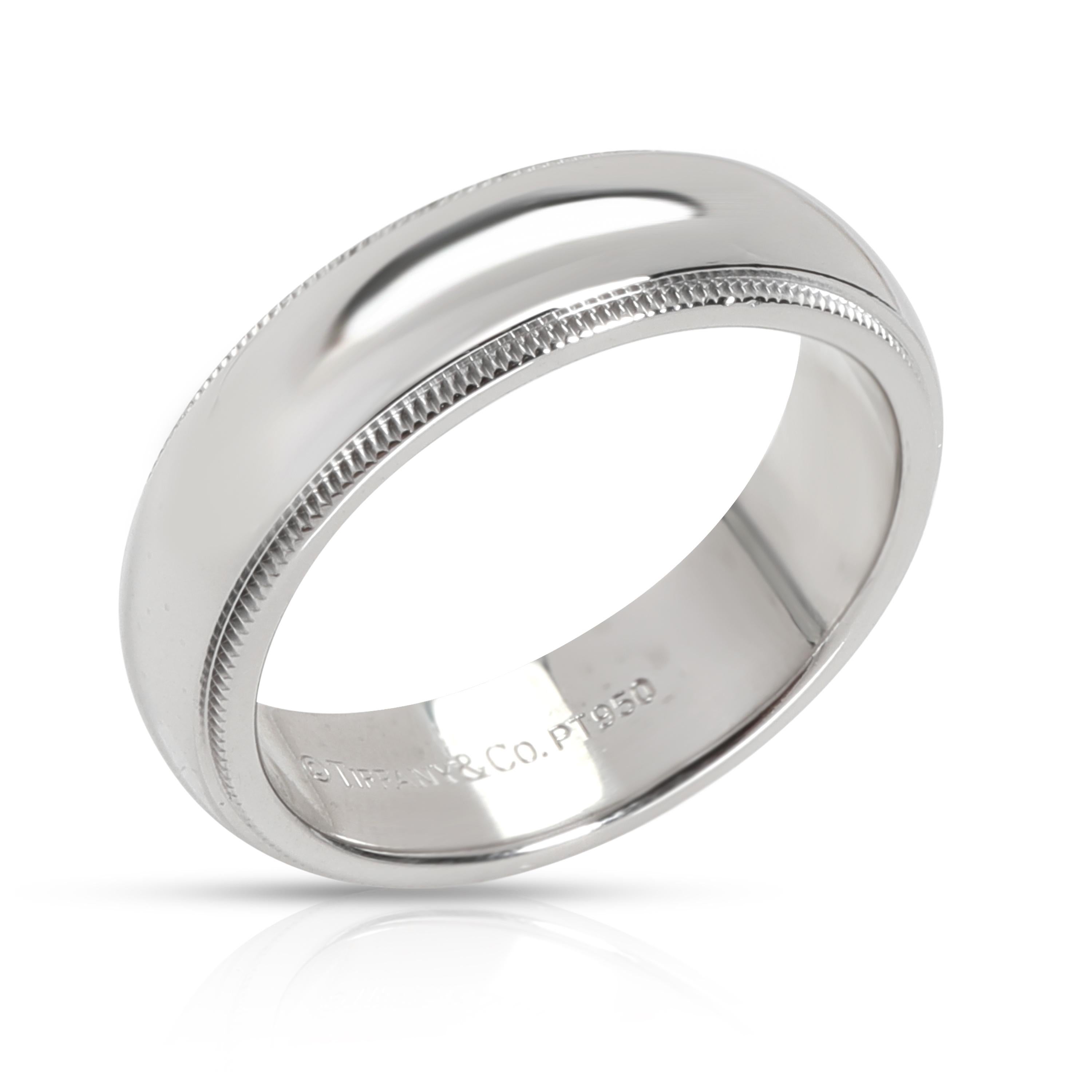 Tiffany & Co. Classics Men's Wedding Band in Platinum In Excellent Condition In New York, NY