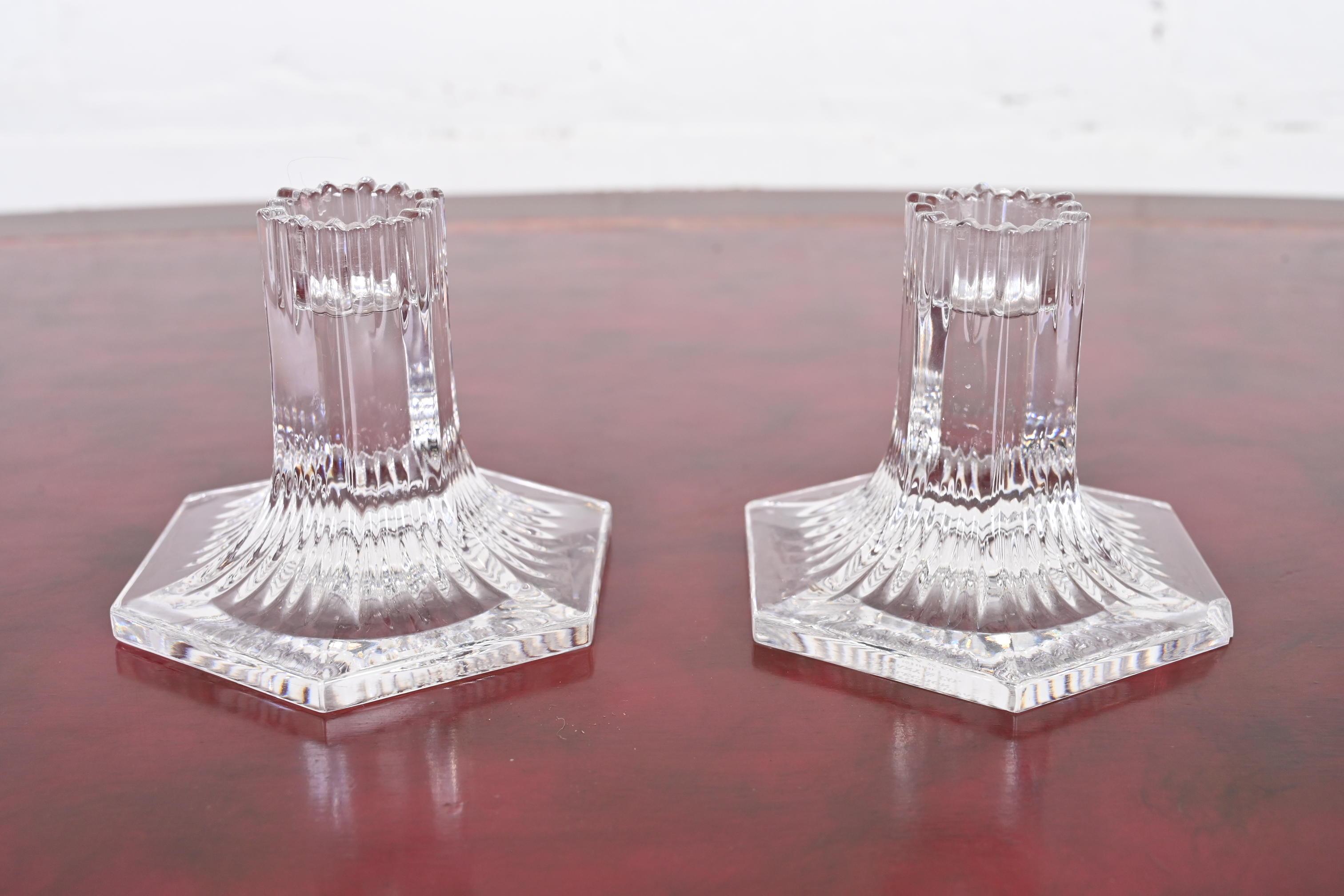 Tiffany & Co. Kerzenleuchter aus klarem Kristall, Paar im Angebot 5