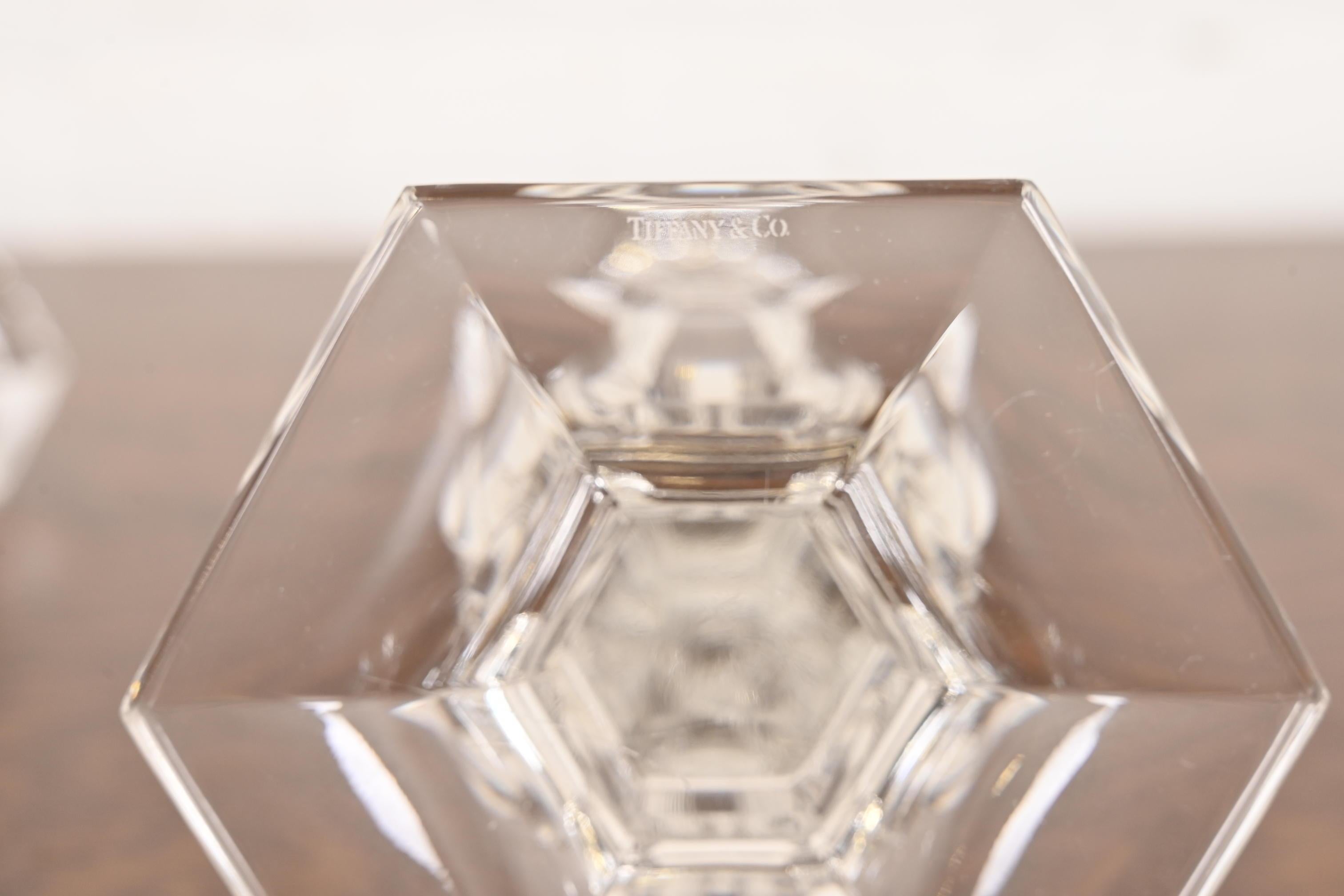 Tiffany & Co. Candelabros de cristal transparente, Pareja en venta 4
