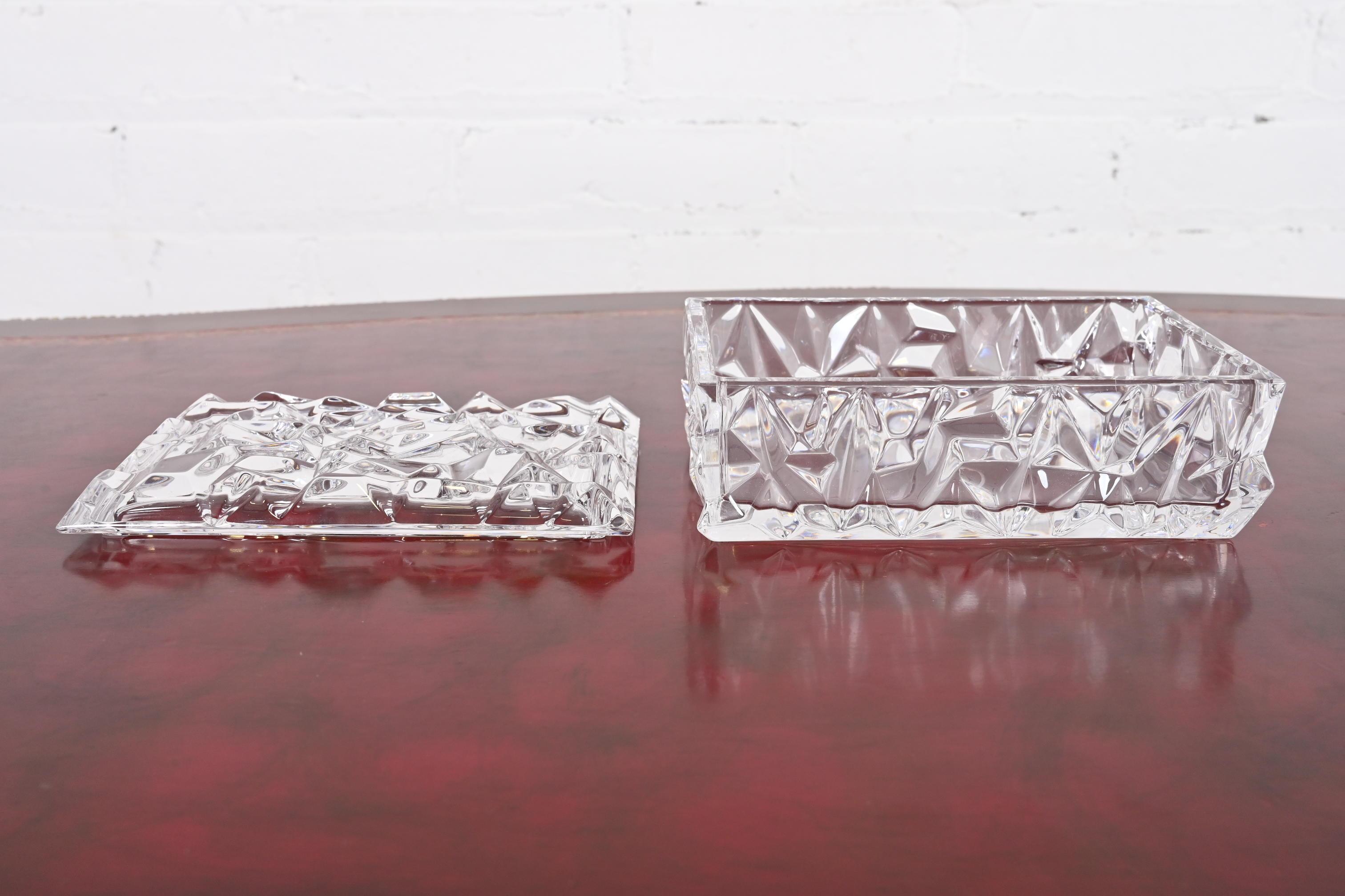 Tiffany & Co. Caja cómoda de cristal facetado transparente 5