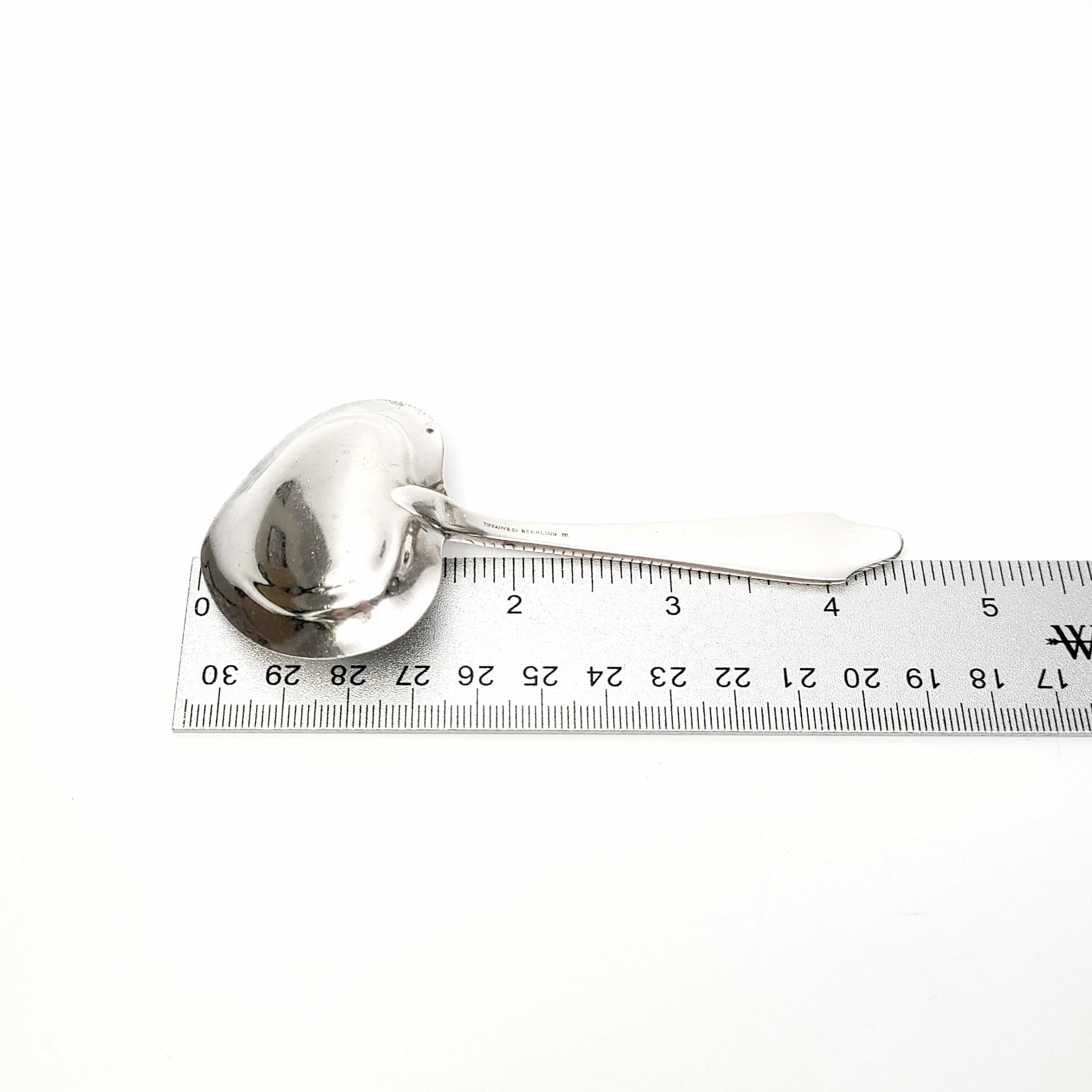 Tiffany & Co Clinton Pattern Small Bon Bon Spoon For Sale 5
