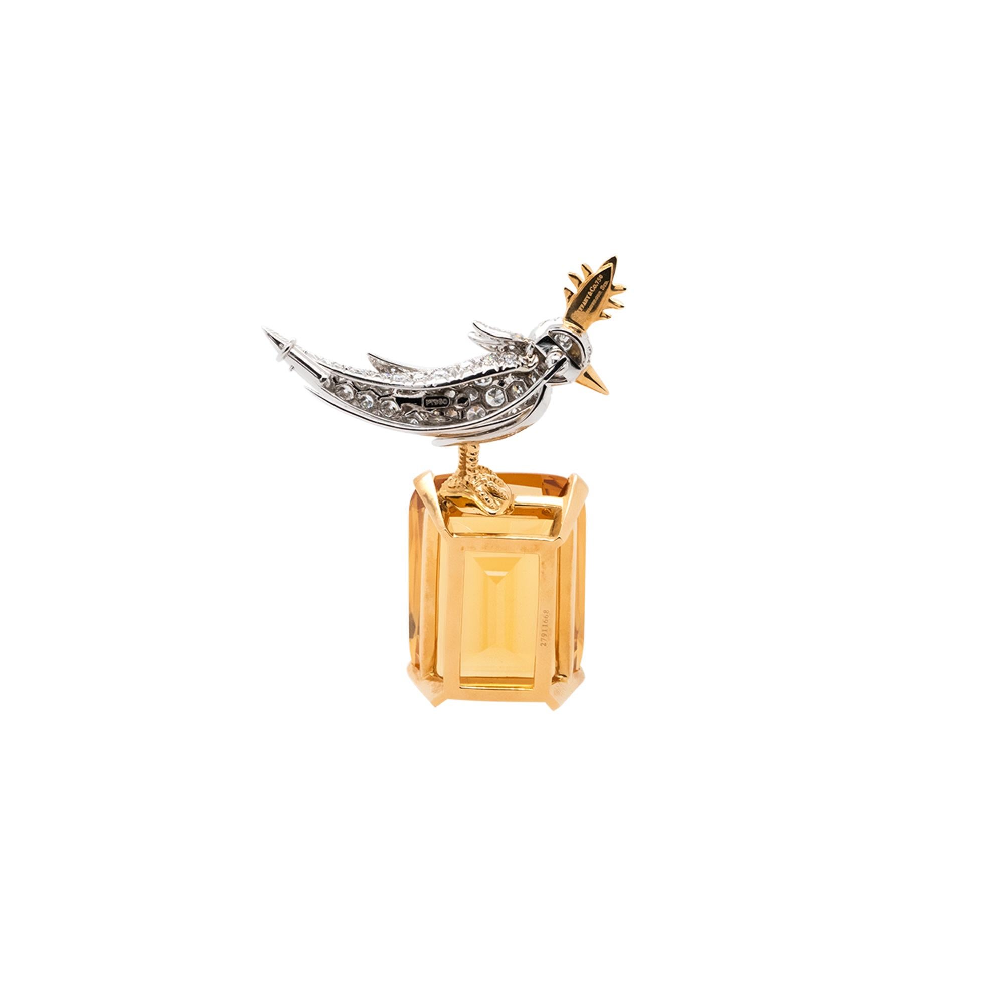 Tiffany & Co. Cockatoo „ Vogel auf einem Felsen“ 64,04 Karat Citrin-Brosche (Kissenschliff) im Angebot