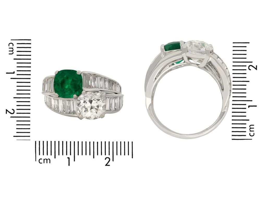 Art Deco Tiffany & Co. Colombian Emerald and Diamond Crossover Ring, American, circa 1930 For Sale