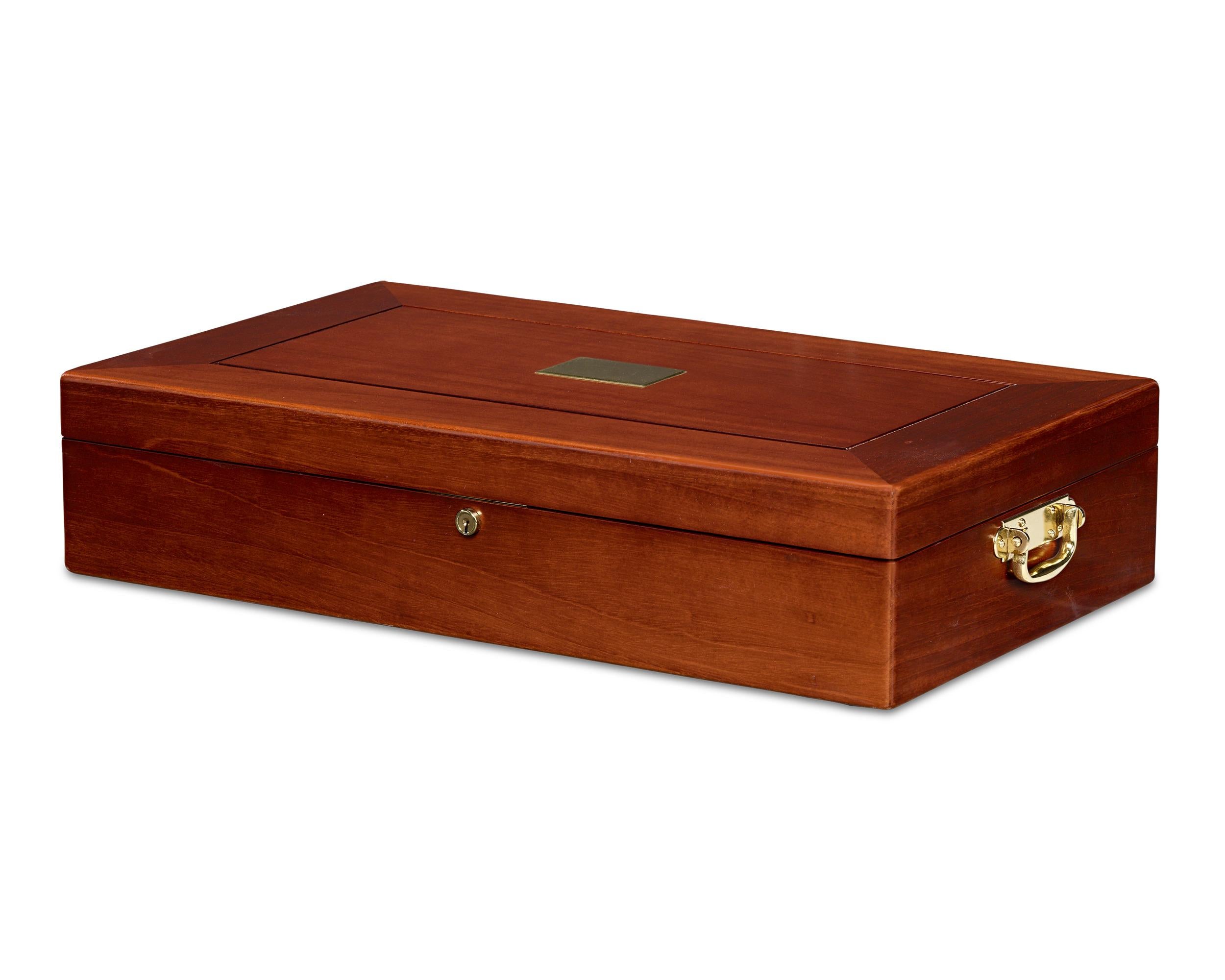 Argent sterling Tiffany & Co. Service de couverts coloniaux pour 12 personnes en vente