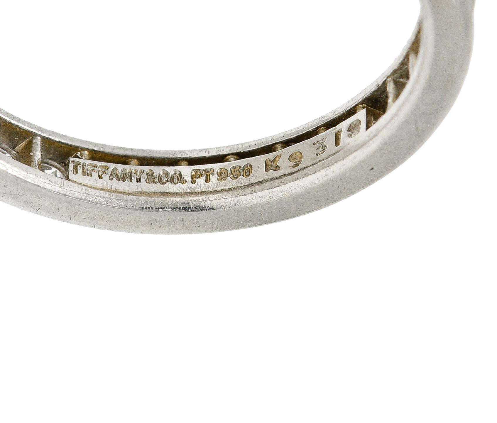 Zeitgenössischer Eternity-Ring aus Platin mit 0,90 Karat Diamanten von Tiffany & Co im Angebot 1