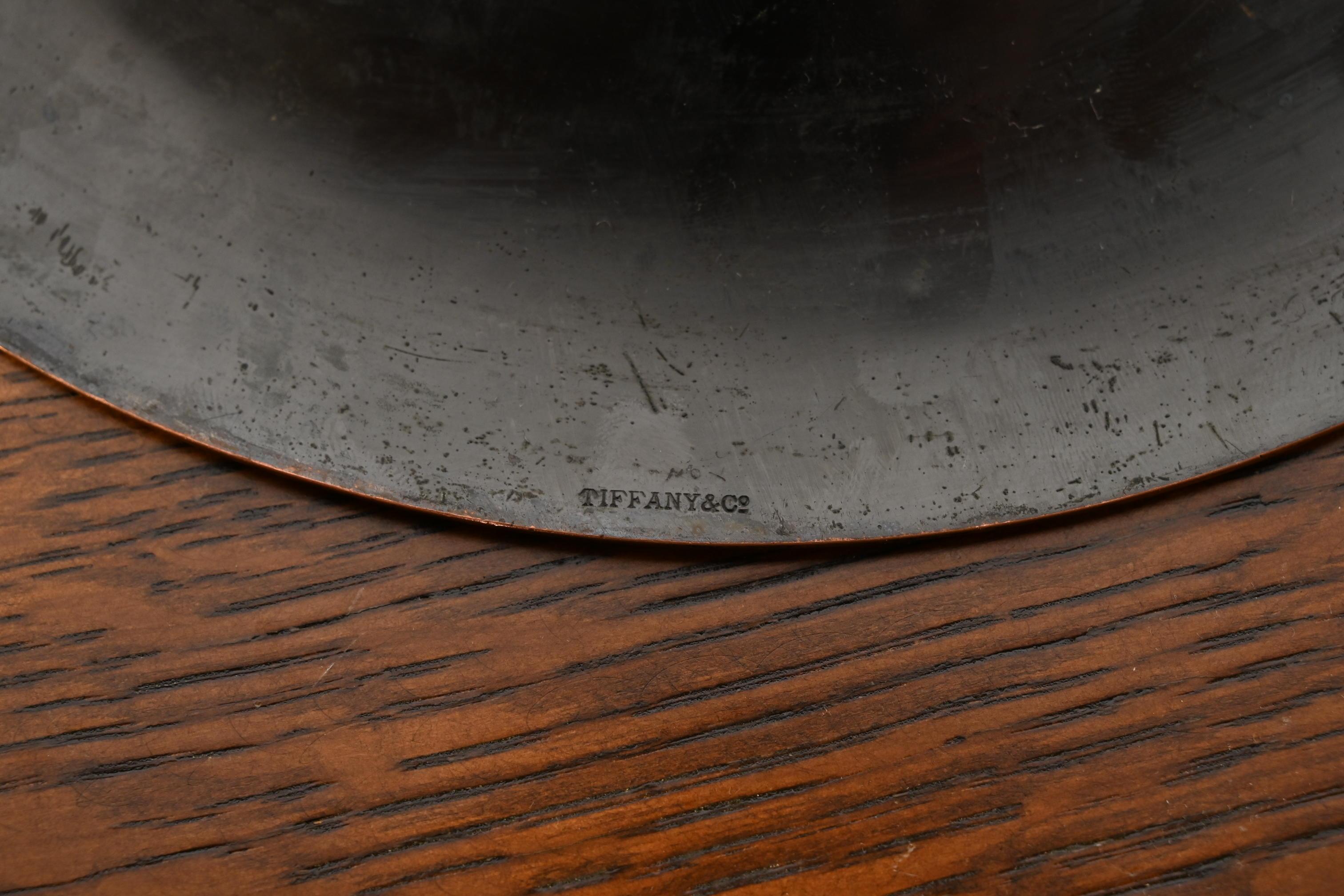 Tiffany & Co. Copper on Gilt Bronze Decorative Shallow Bowl, Circa 1900 For Sale 4