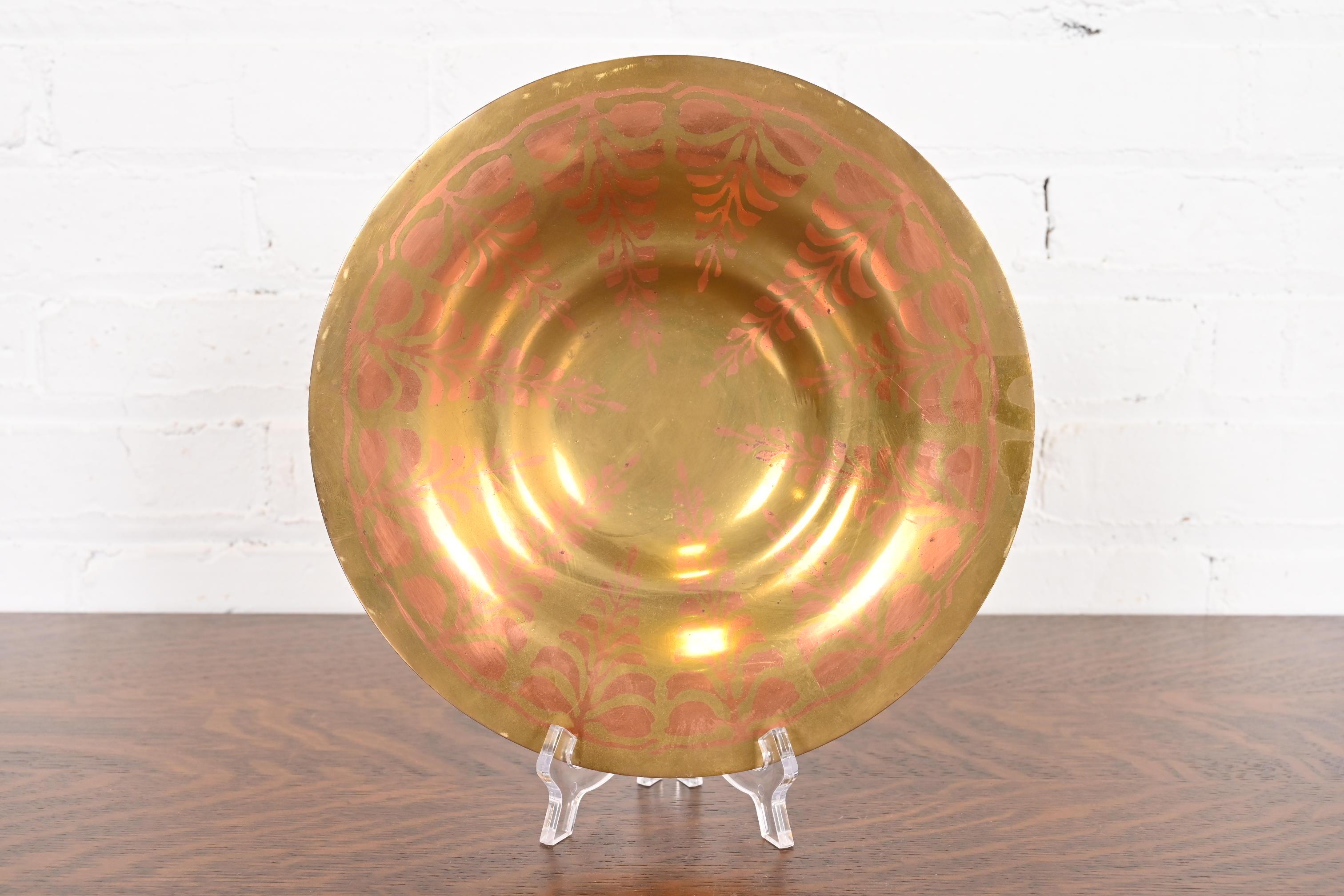 A rare and exceptional antique copper on gilt bronze decorative dish or shallow bowl

By Tiffany & Co. (signed to the underside)

New York, USA, Circa 1900

Measures: 9.75