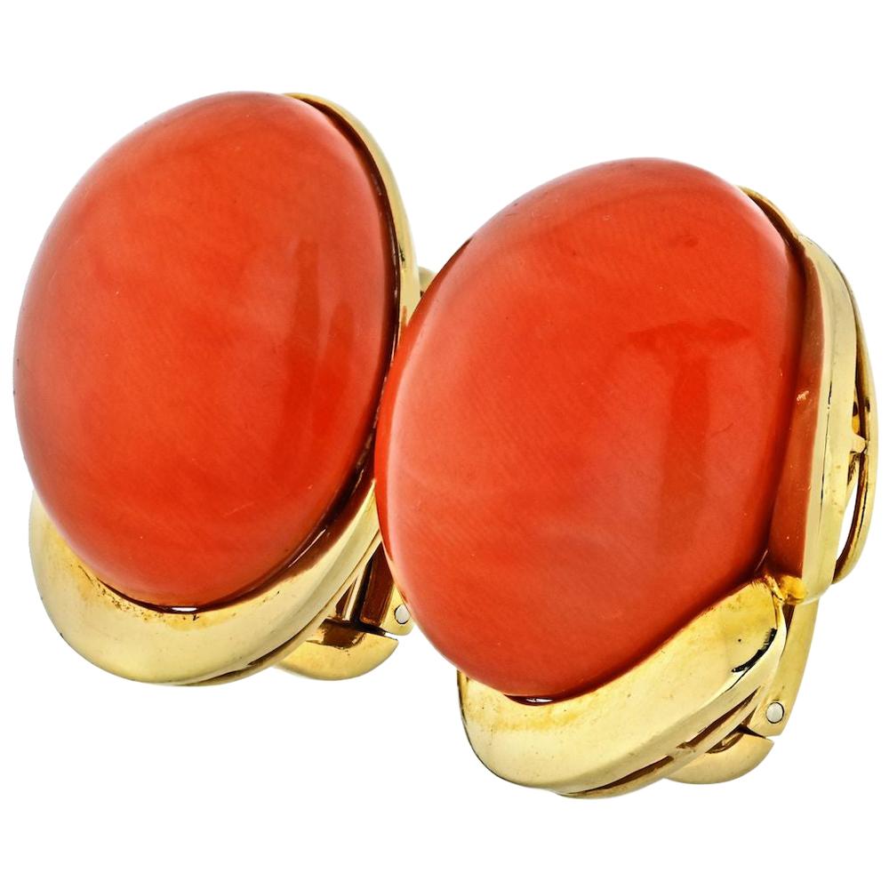 Tiffany & Co. Coral 18 Karat Yellow Gold Round Coral Clip Earrings