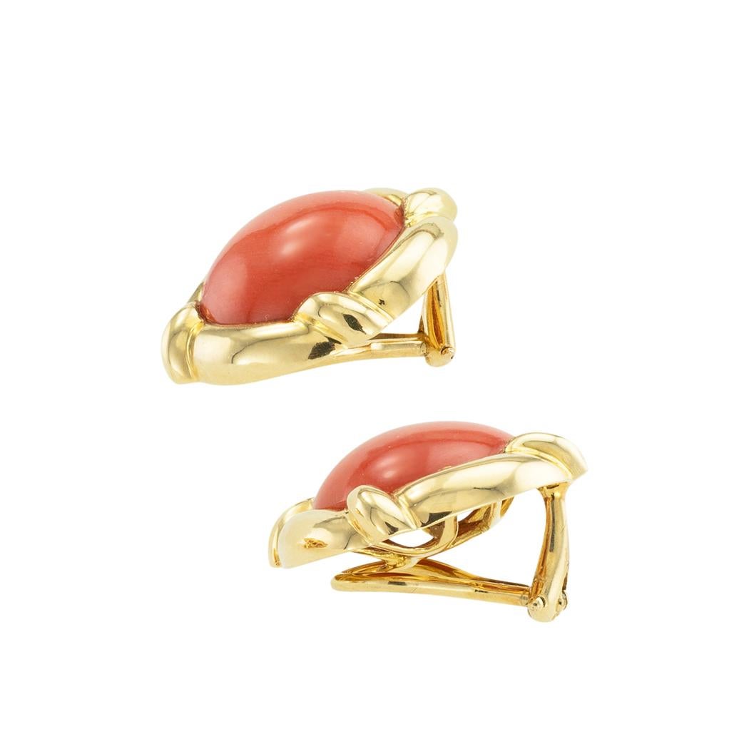 Contemporary Tiffany & Co Coral Yellow Gold Button Style Clip On Earrings