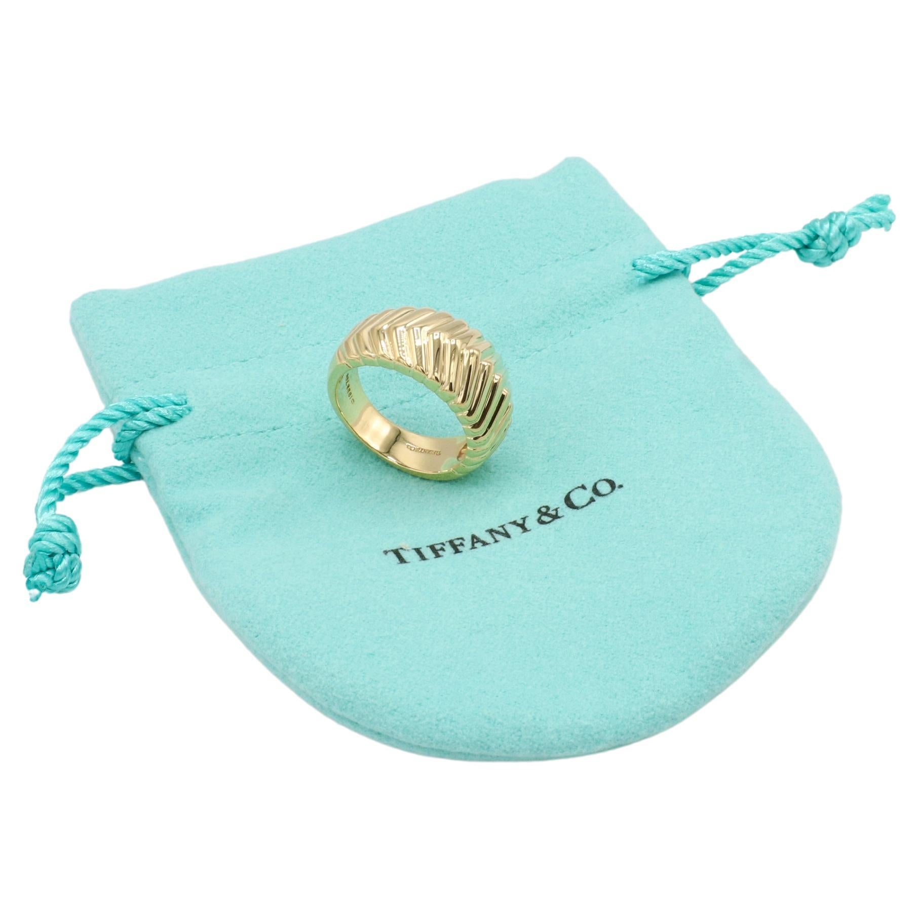 Women's Tiffany & Co. Cordis 18 Karat Yellow Gold Chevron Style Band Ring 1998