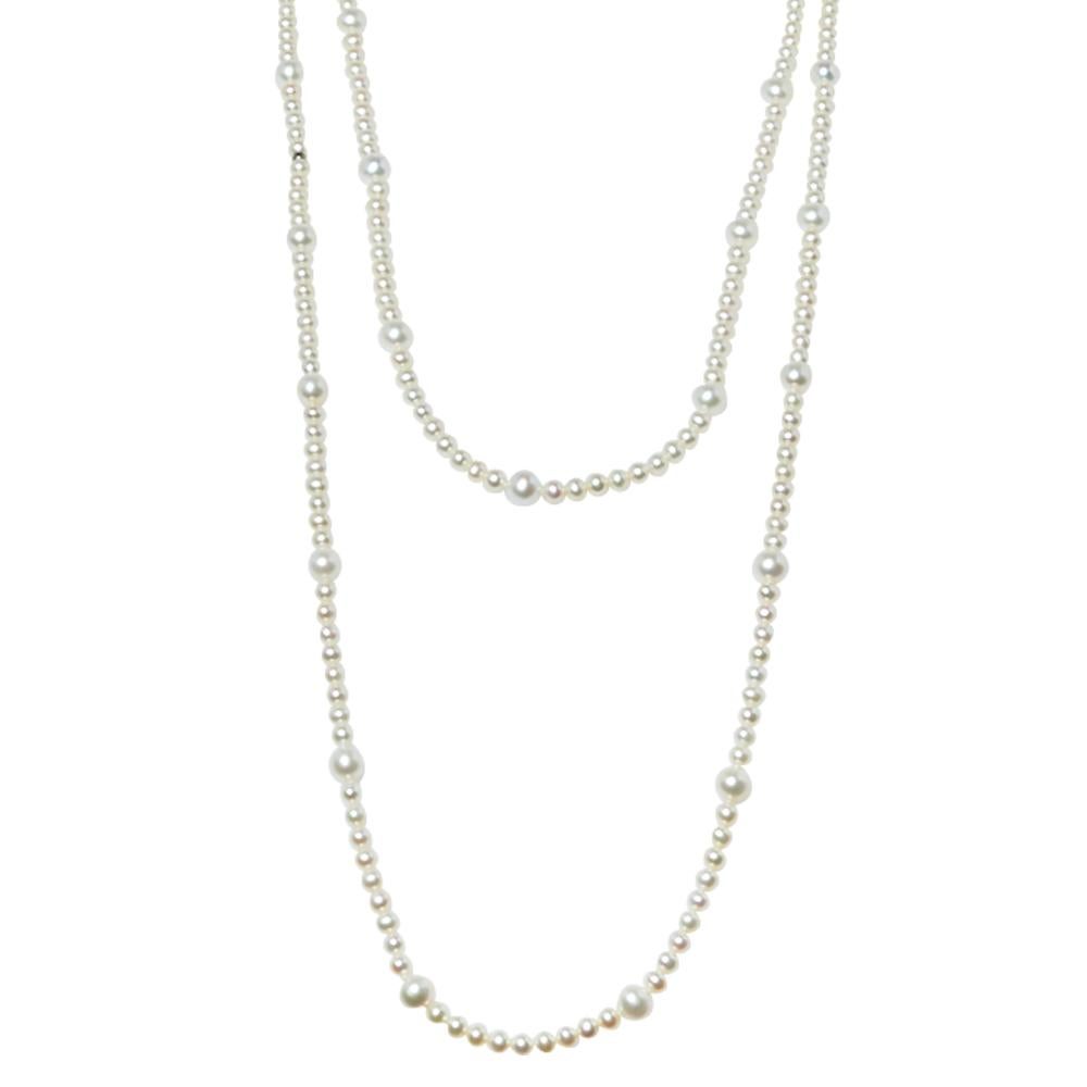 Tiffany & Co. Cream Pearl Sterling Silver Long Necklace In Good Condition In Dubai, Al Qouz 2