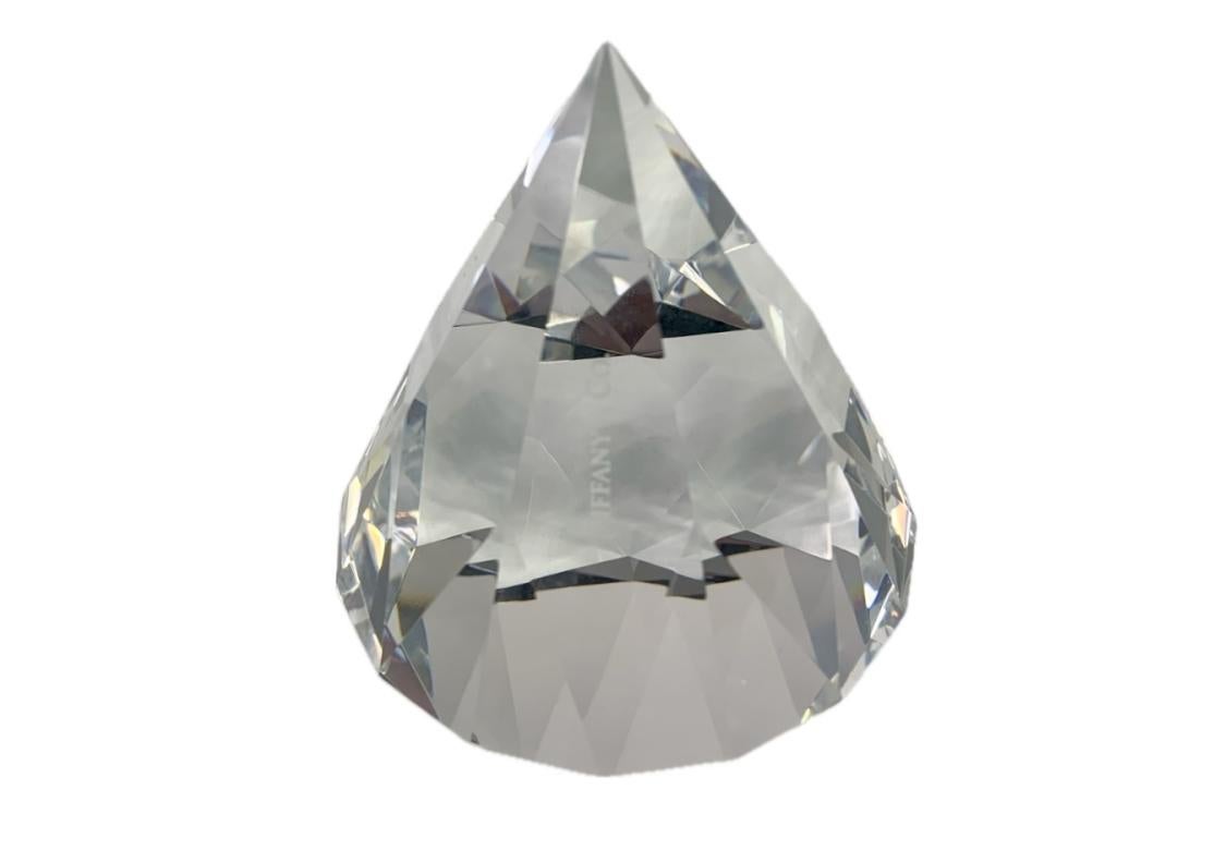 Tiffany & Co Crystal Art Glass Modern Faceted Diamond Paperweight Sculpture In Good Condition For Sale In Bridgeport, CT