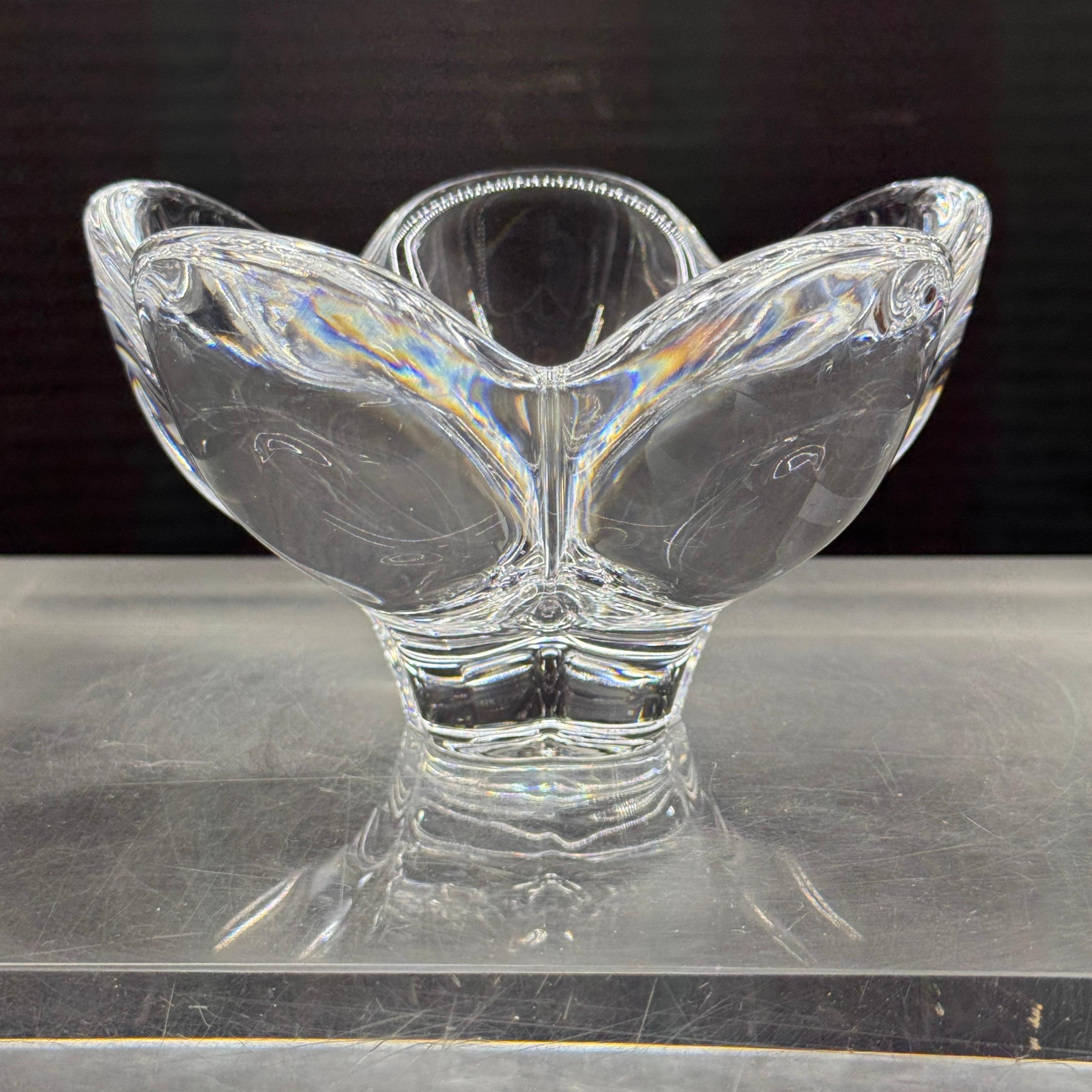 American Classical Tiffany & Co Crystal Lotus Flower Glass Bowl