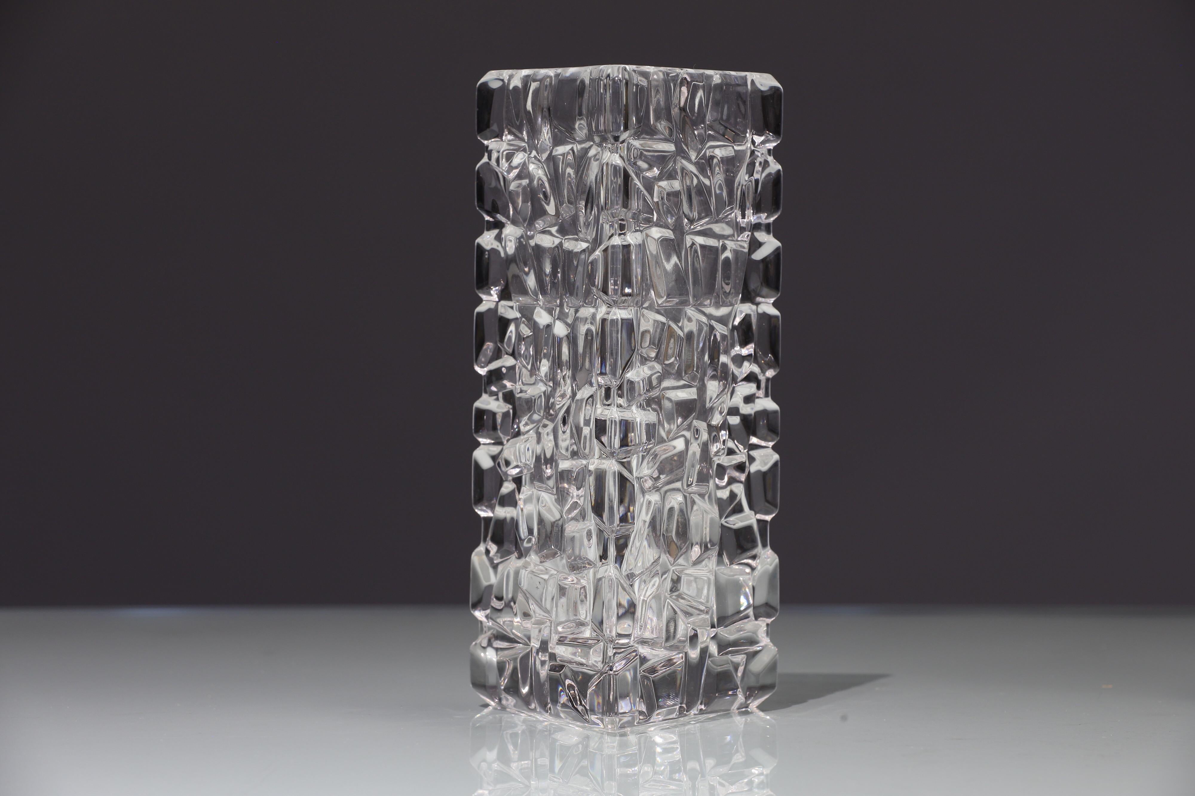 Tiffany & Co. Crystal Vase In Good Condition In Oklahoma City, OK