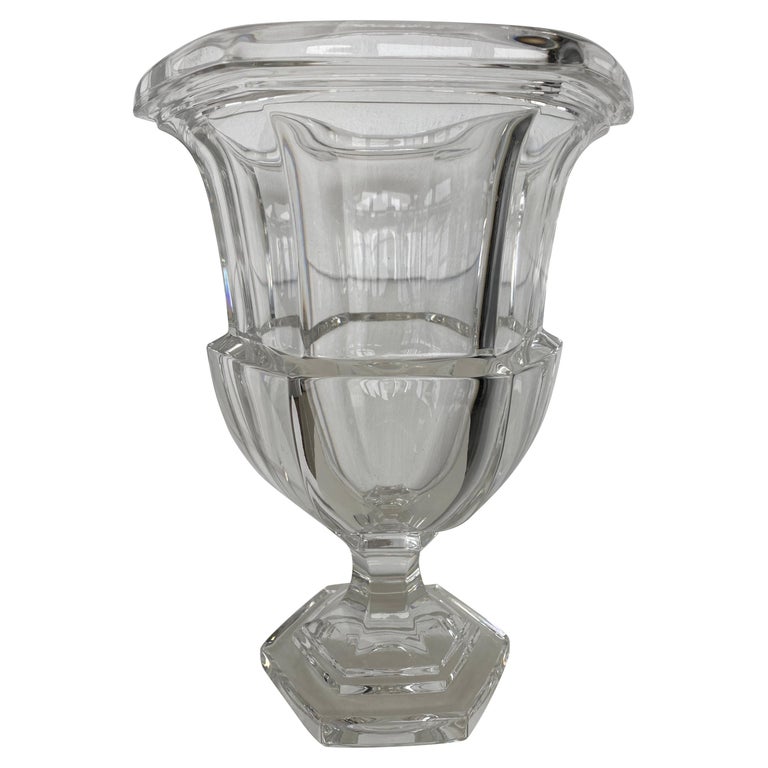 Tiffany and Co. Crystal Vase of Campana Form For Sale at 1stDibs