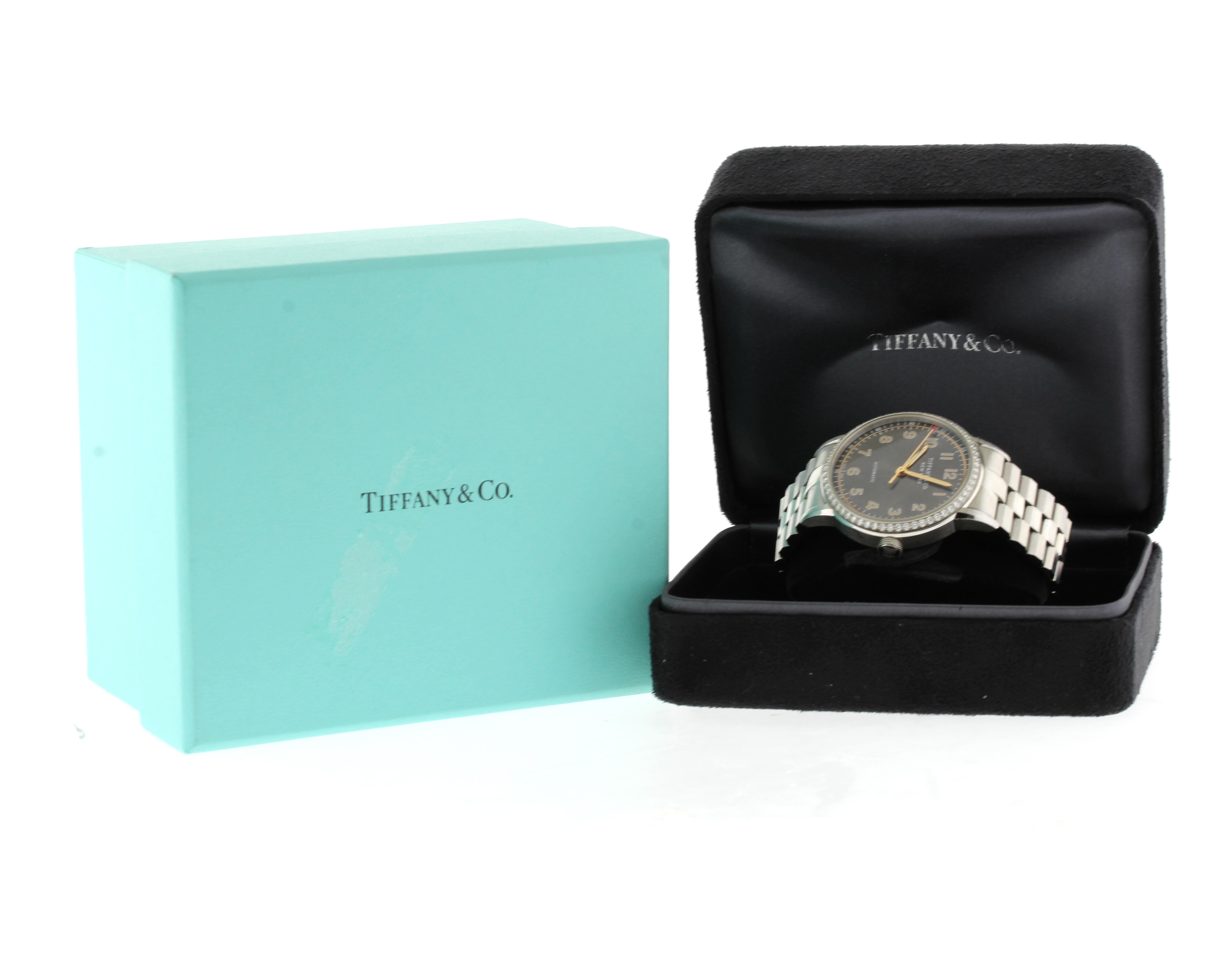 Tiffany & Co. Ct60 Damenuhr mit 3 Diamant-Lünette mit Lünette (Rundschliff) im Angebot