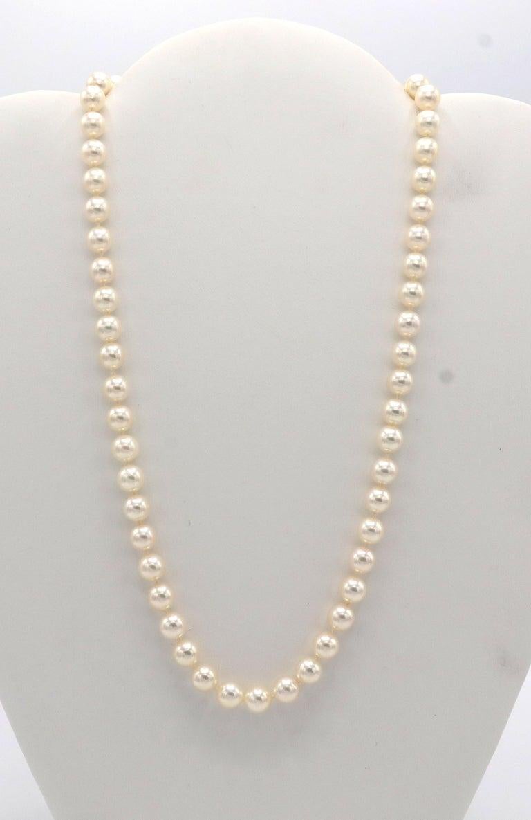 Modern Tiffany & Co. Cultured Pearl 18 Karat White Gold Necklace 