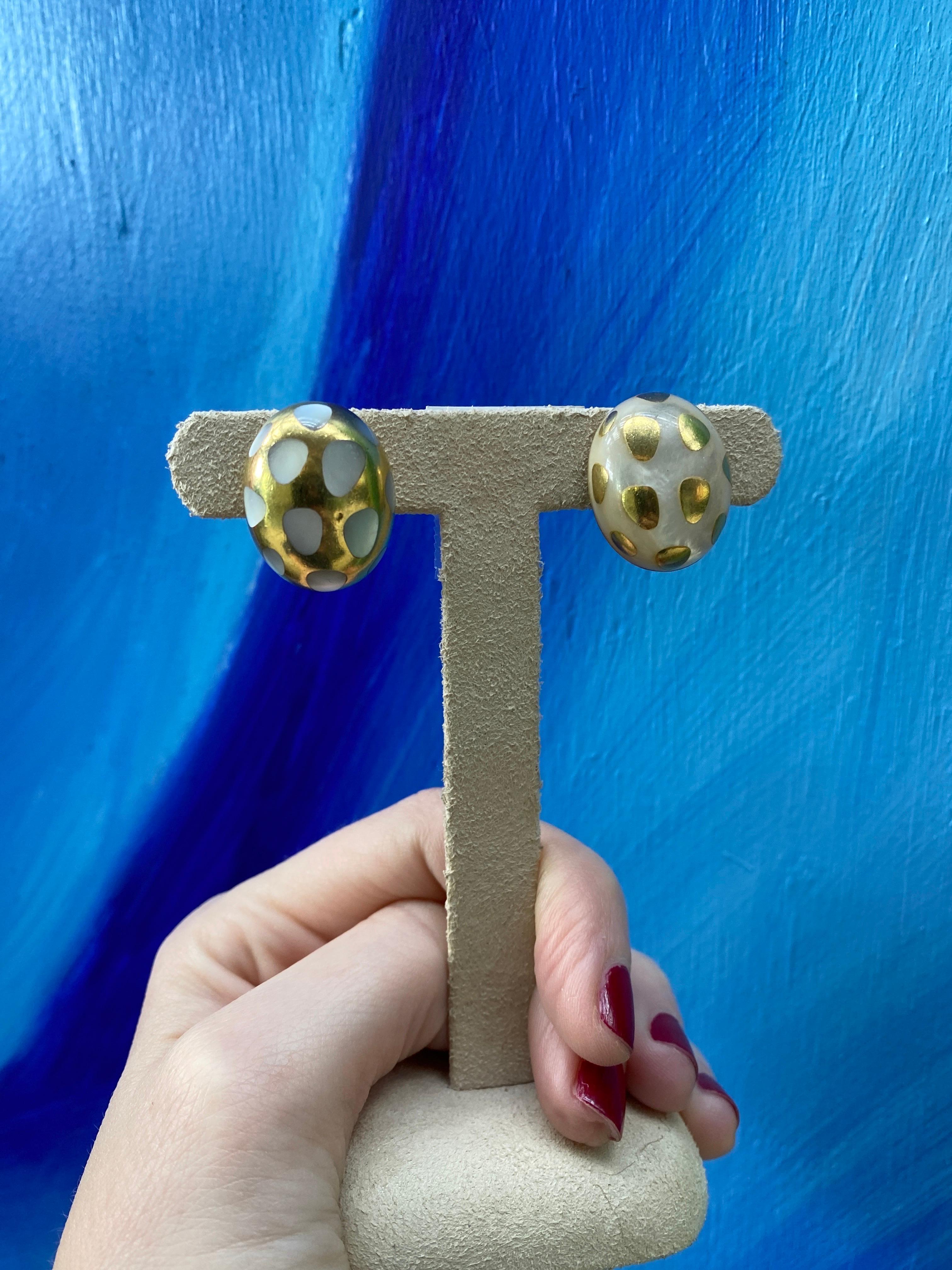 Tiffany & Co. Cummings Mother of Pearl & Gold Positive Negative Design Earrings For Sale 9