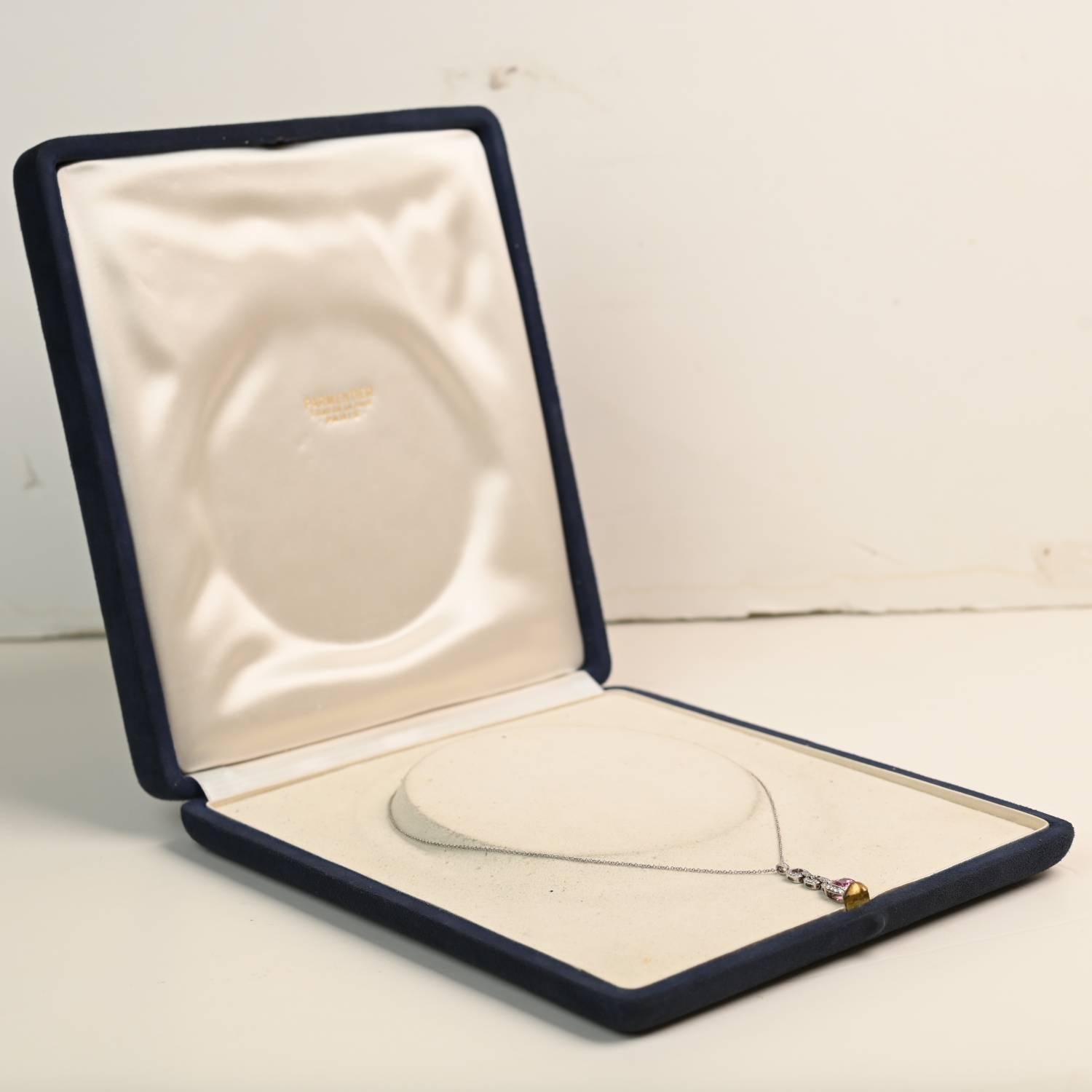 Tiffany & Co Cushion Cut Pink Sapphire (Approx 1-Carat) Cluster, Platinum In Excellent Condition For Sale In New York, NY