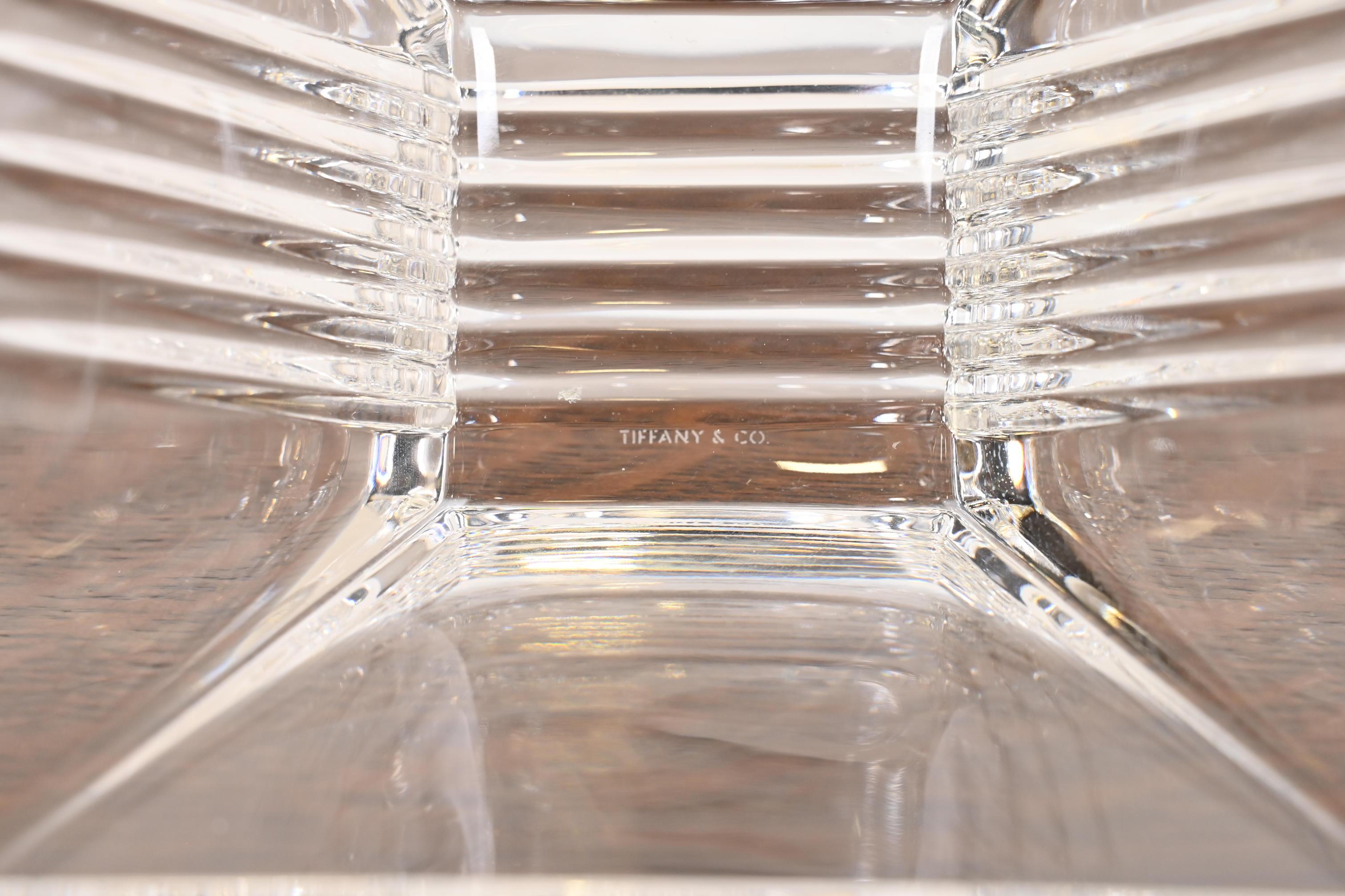 Tiffany & Co. Bols à collation en cristal taillé, paire en vente 4